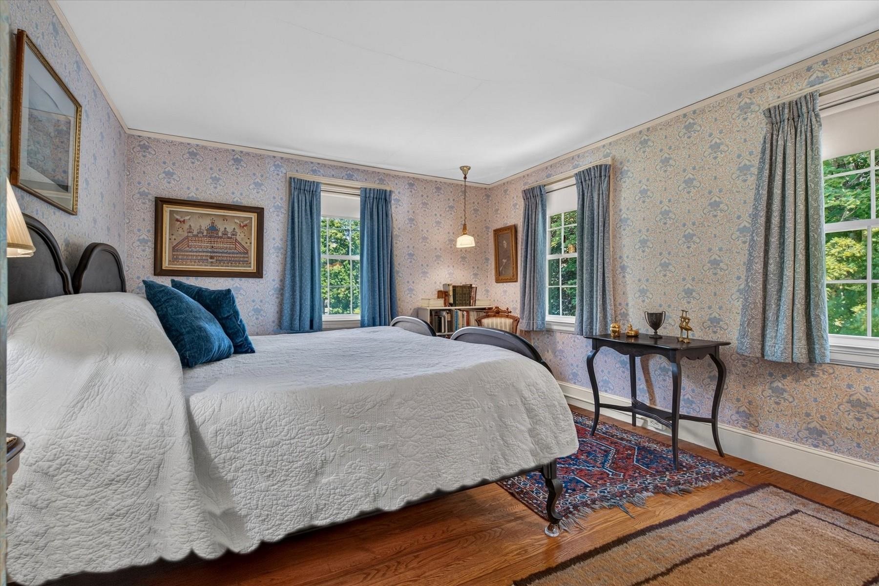 main property photo 33
