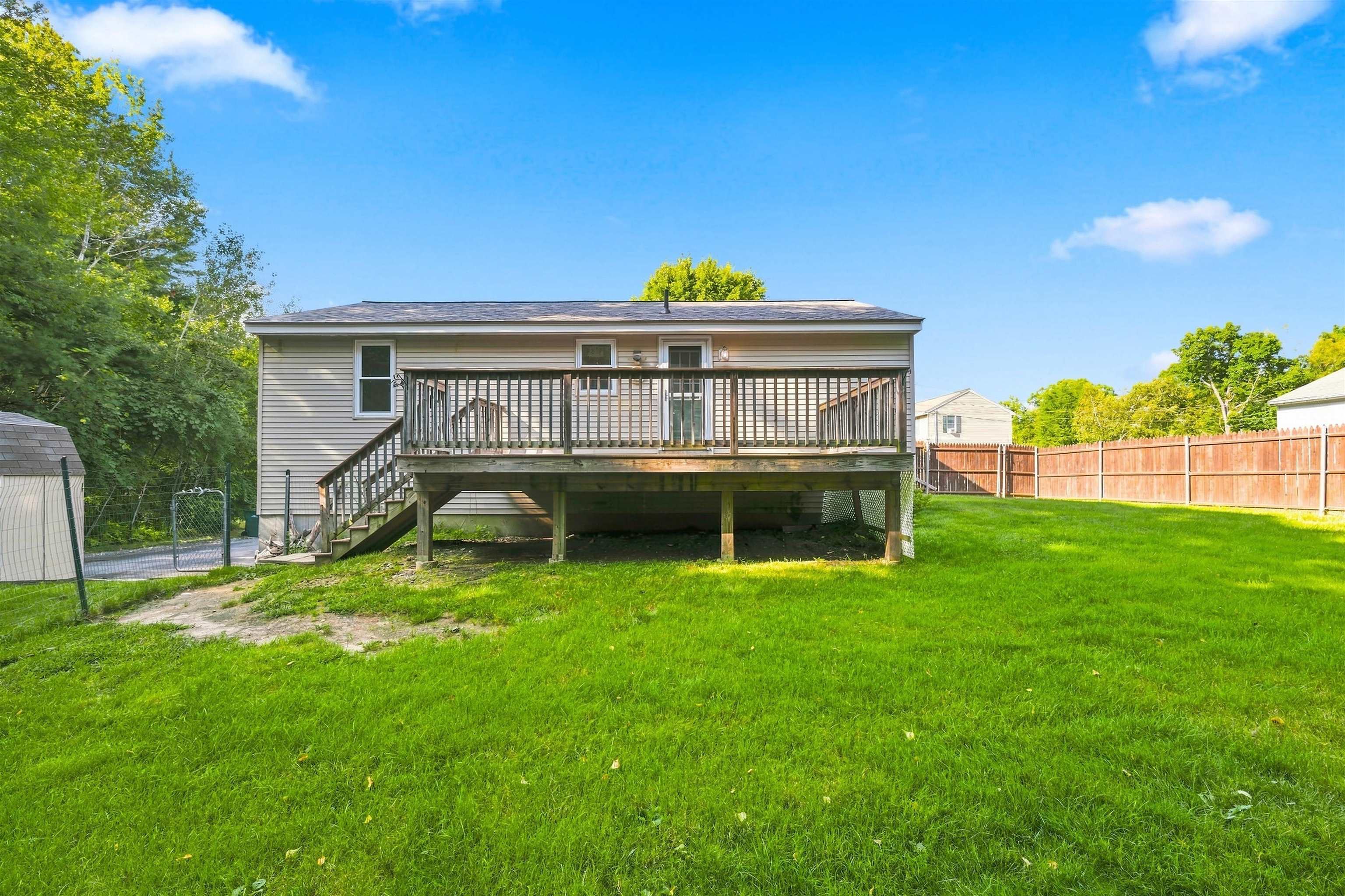 main property photo 25