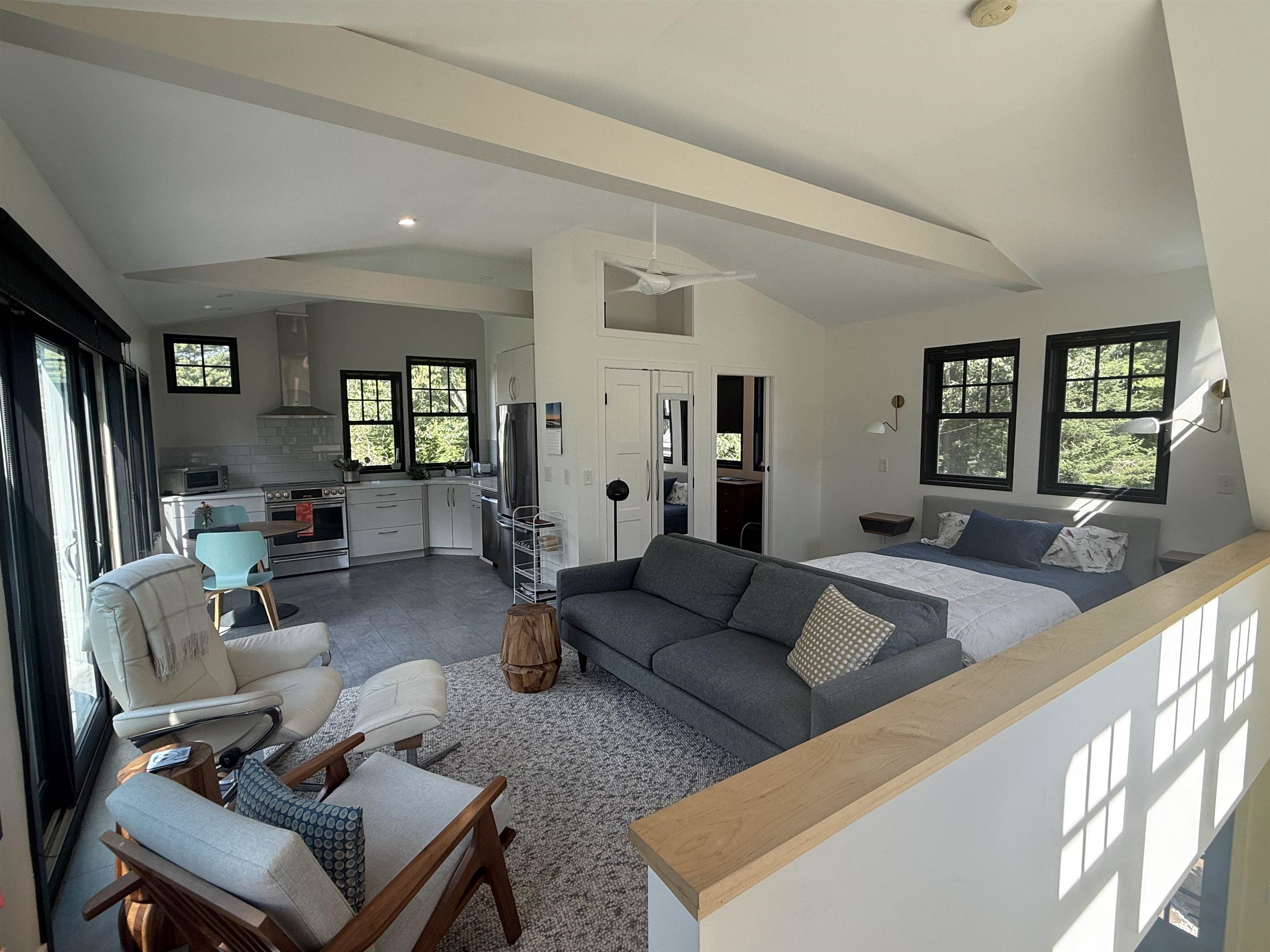 property viewer photo 4