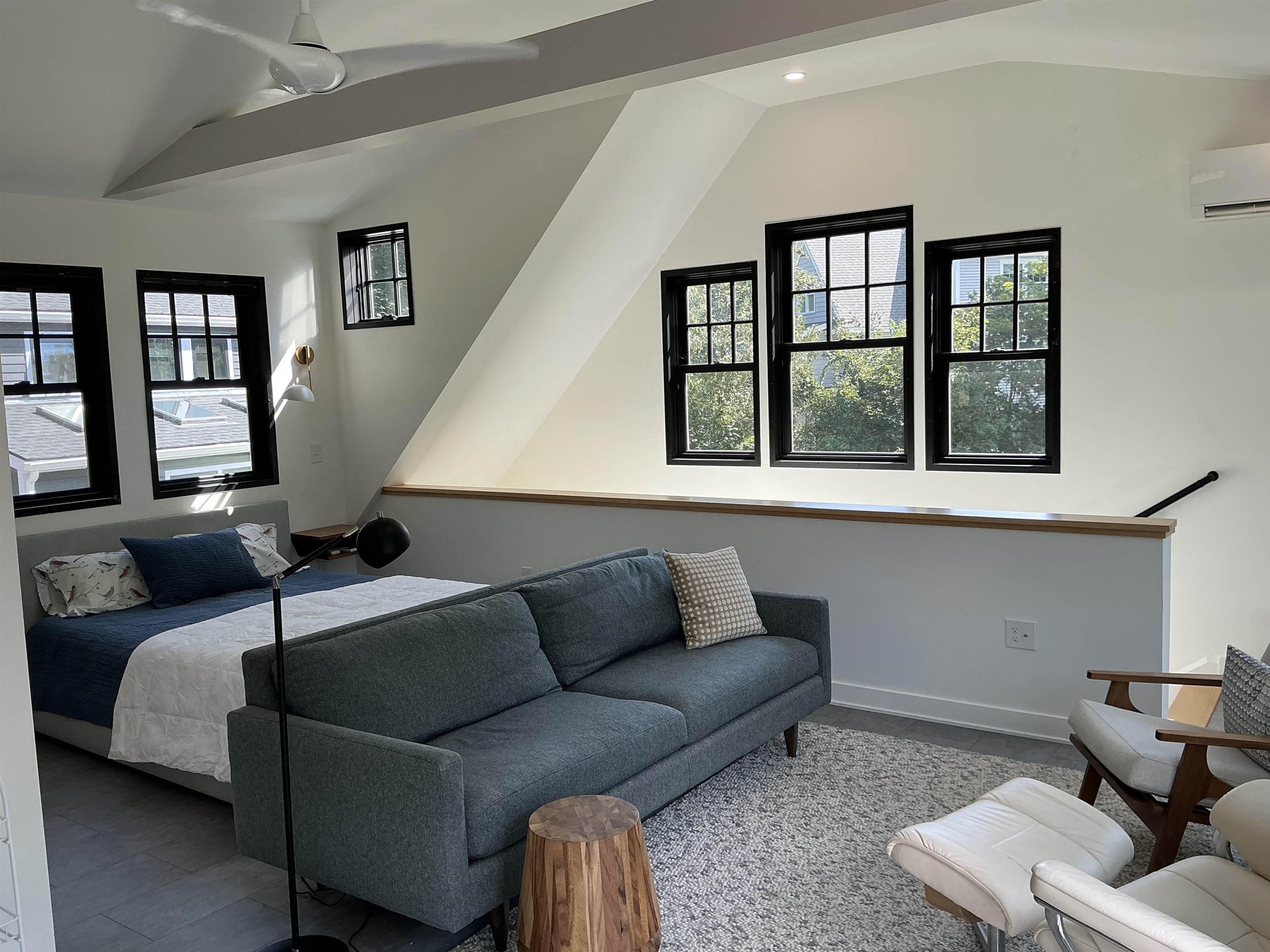 property viewer photo 8