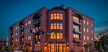 image of property with 5 Bed | 4 Bath | 5,195 Sqft
