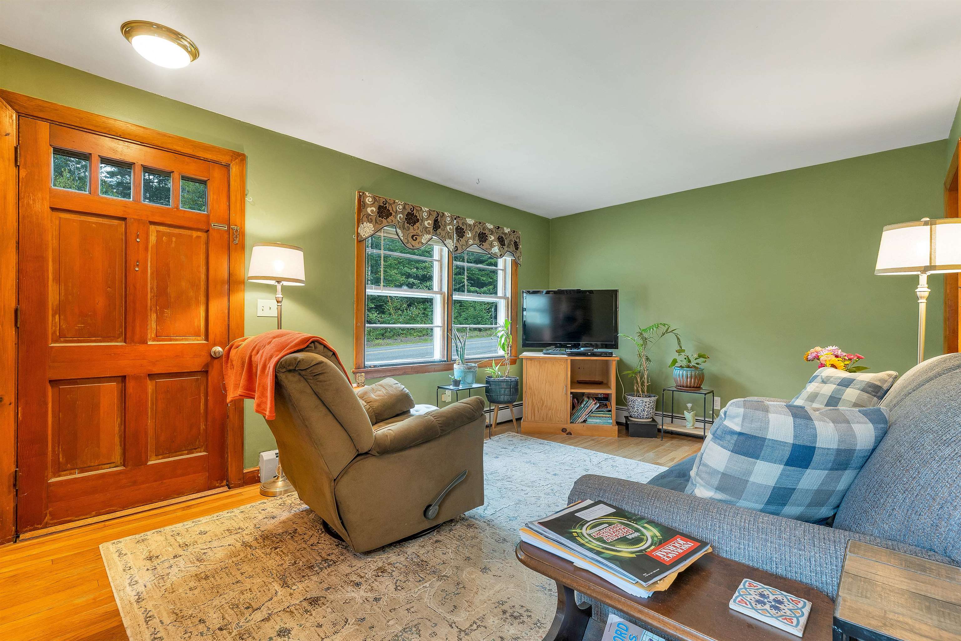 main property photo 23