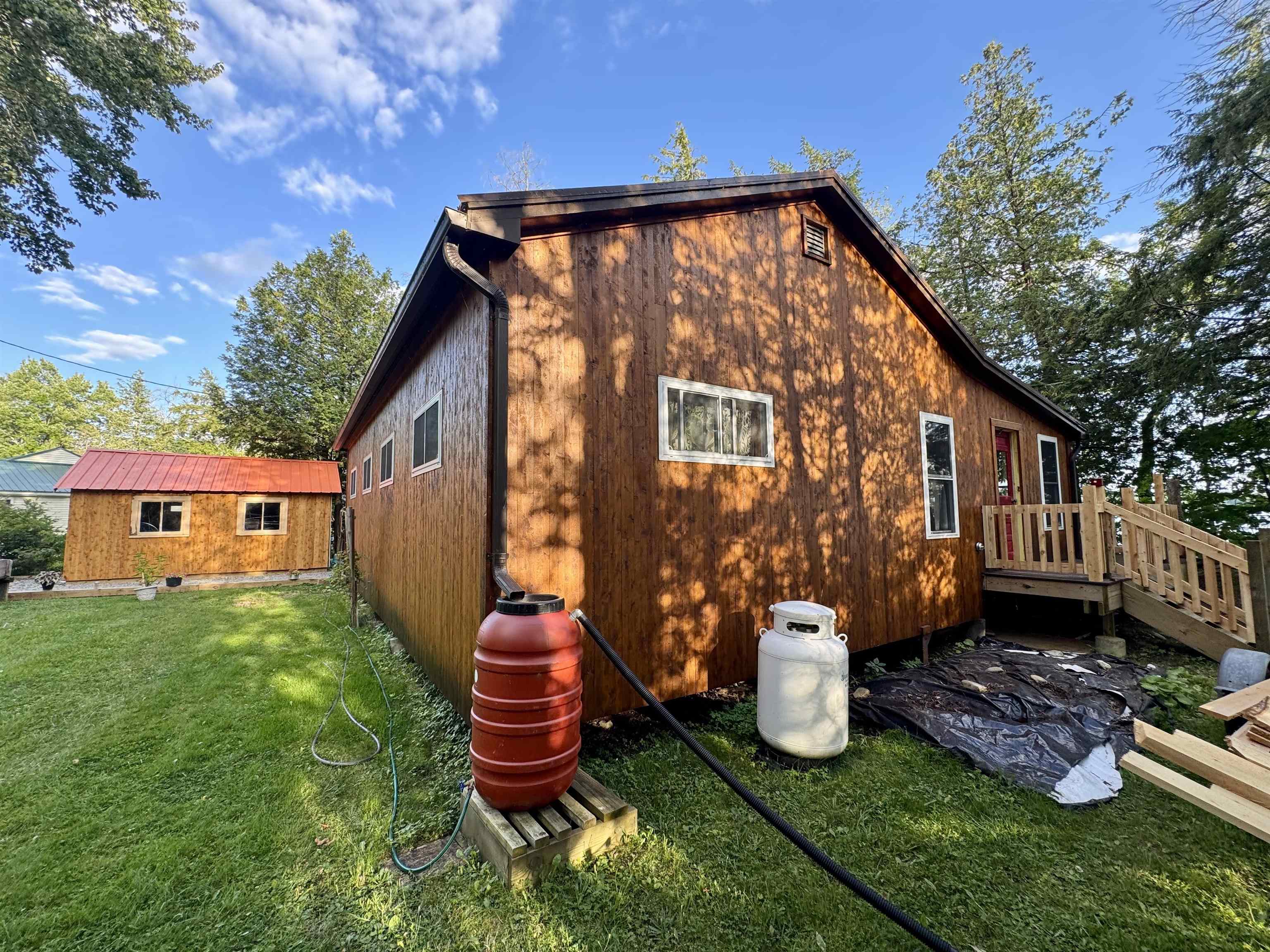 main property photo 50