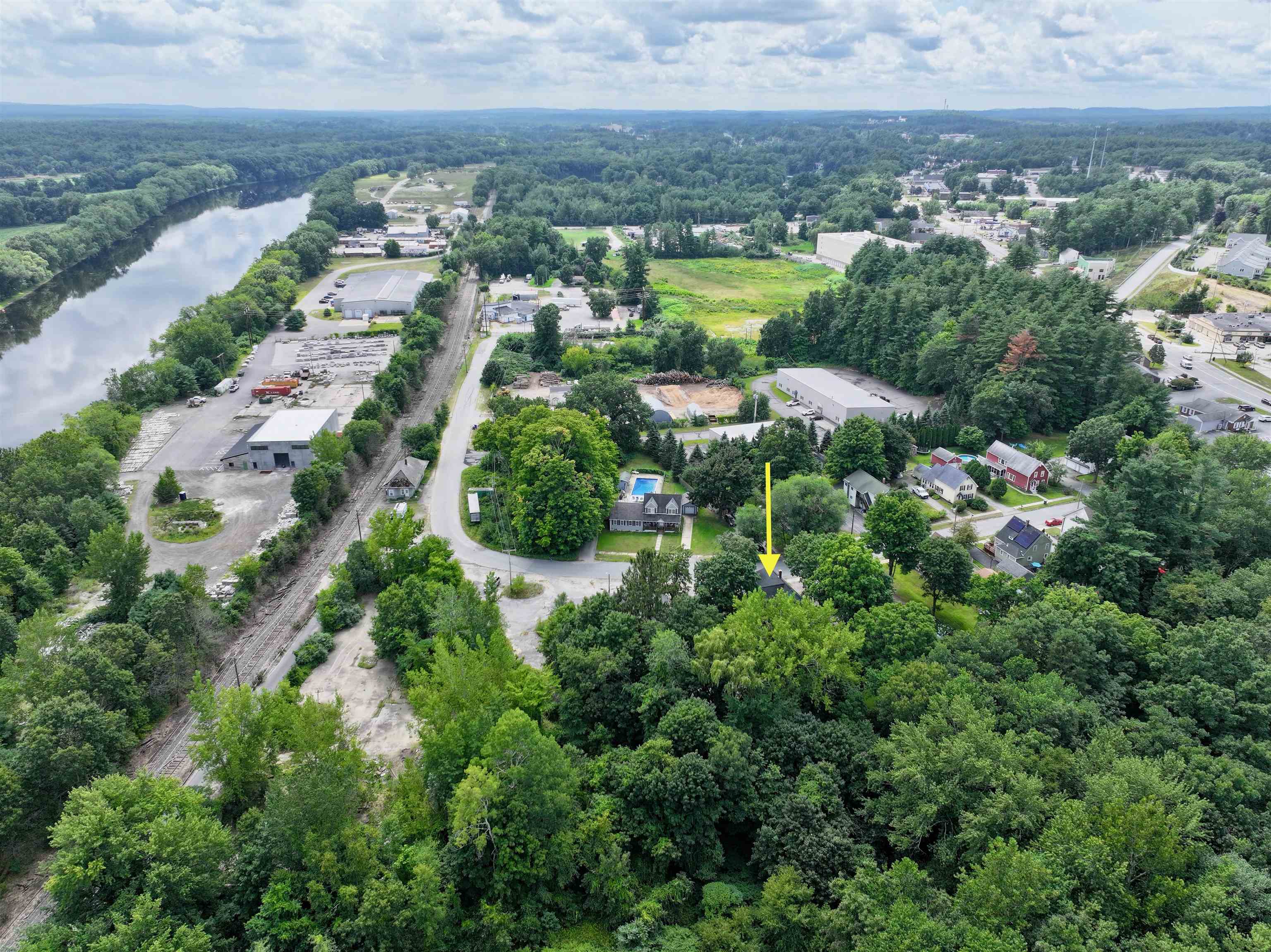 main property photo 10