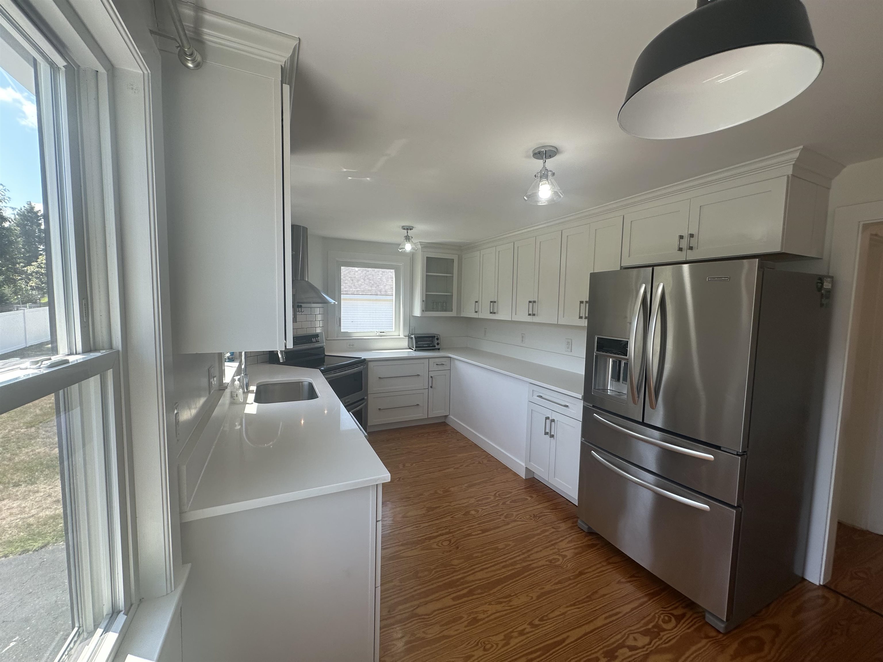 property viewer photo 1