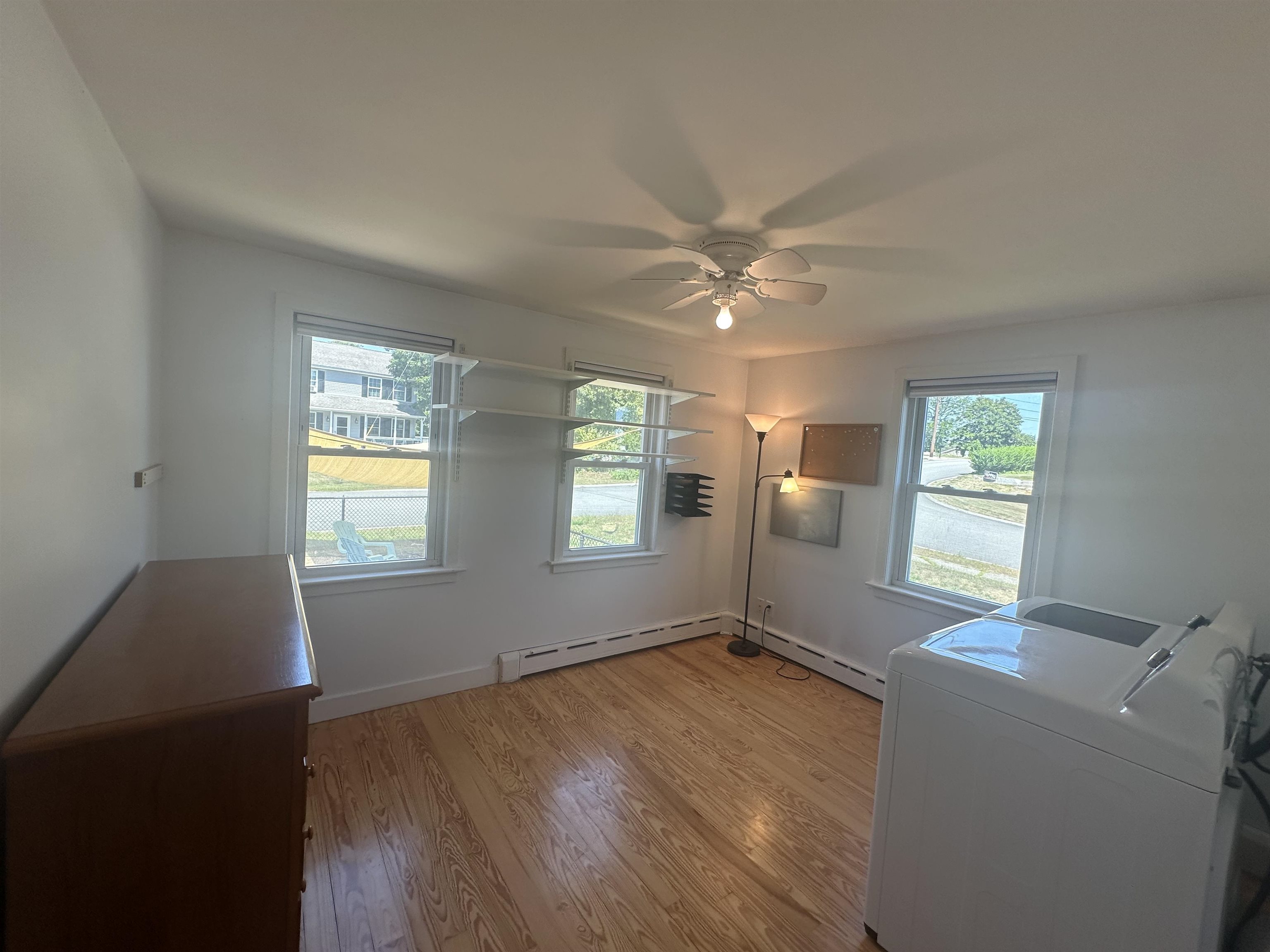 property viewer photo 9