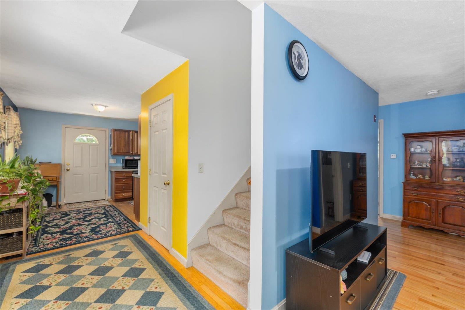 main property photo 14