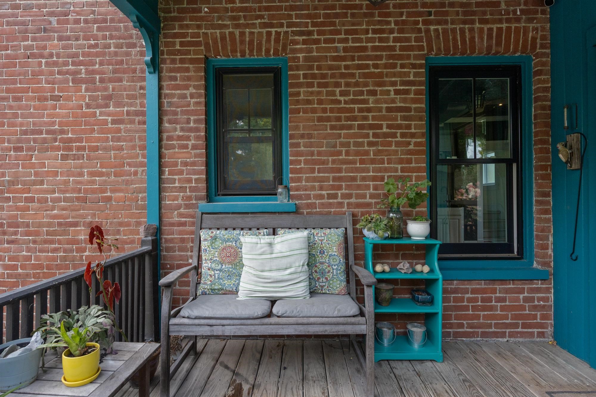 main property photo 50