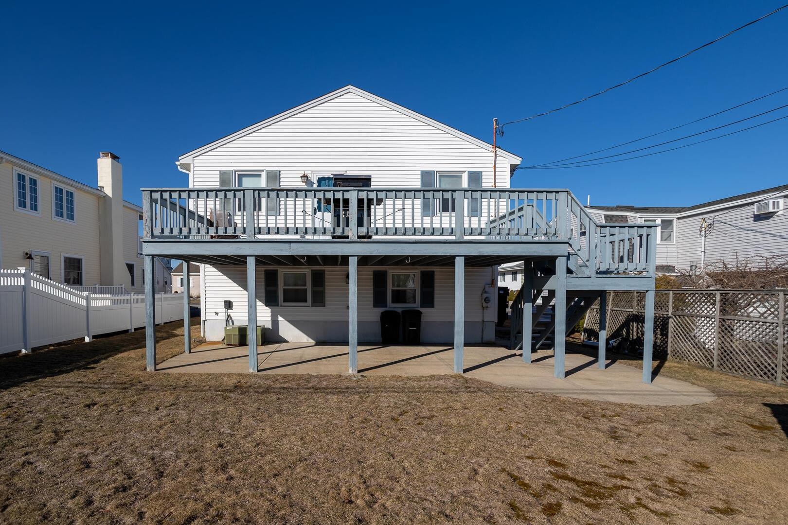 main property photo 18