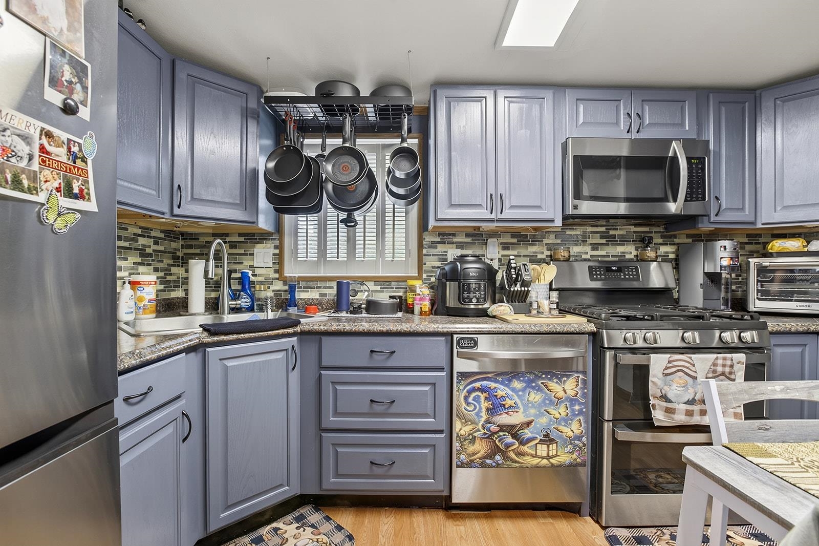 main property photo 17