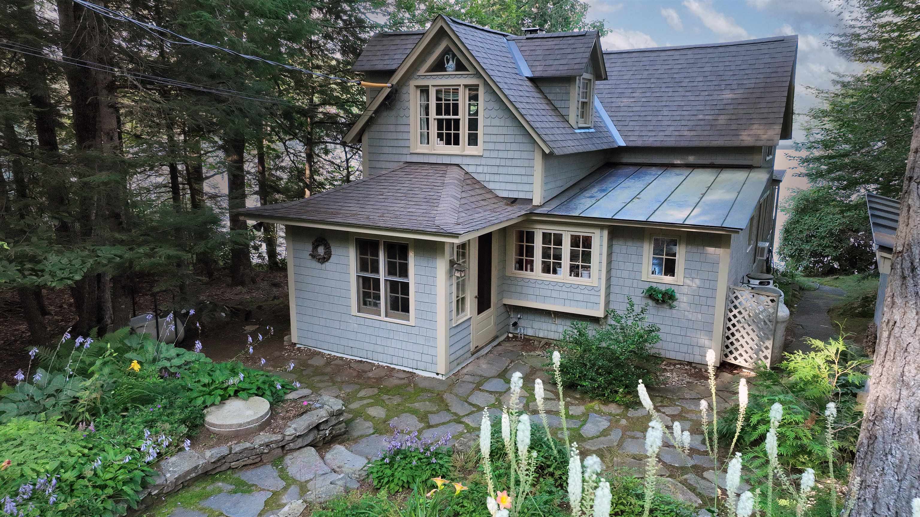 main property photo 41