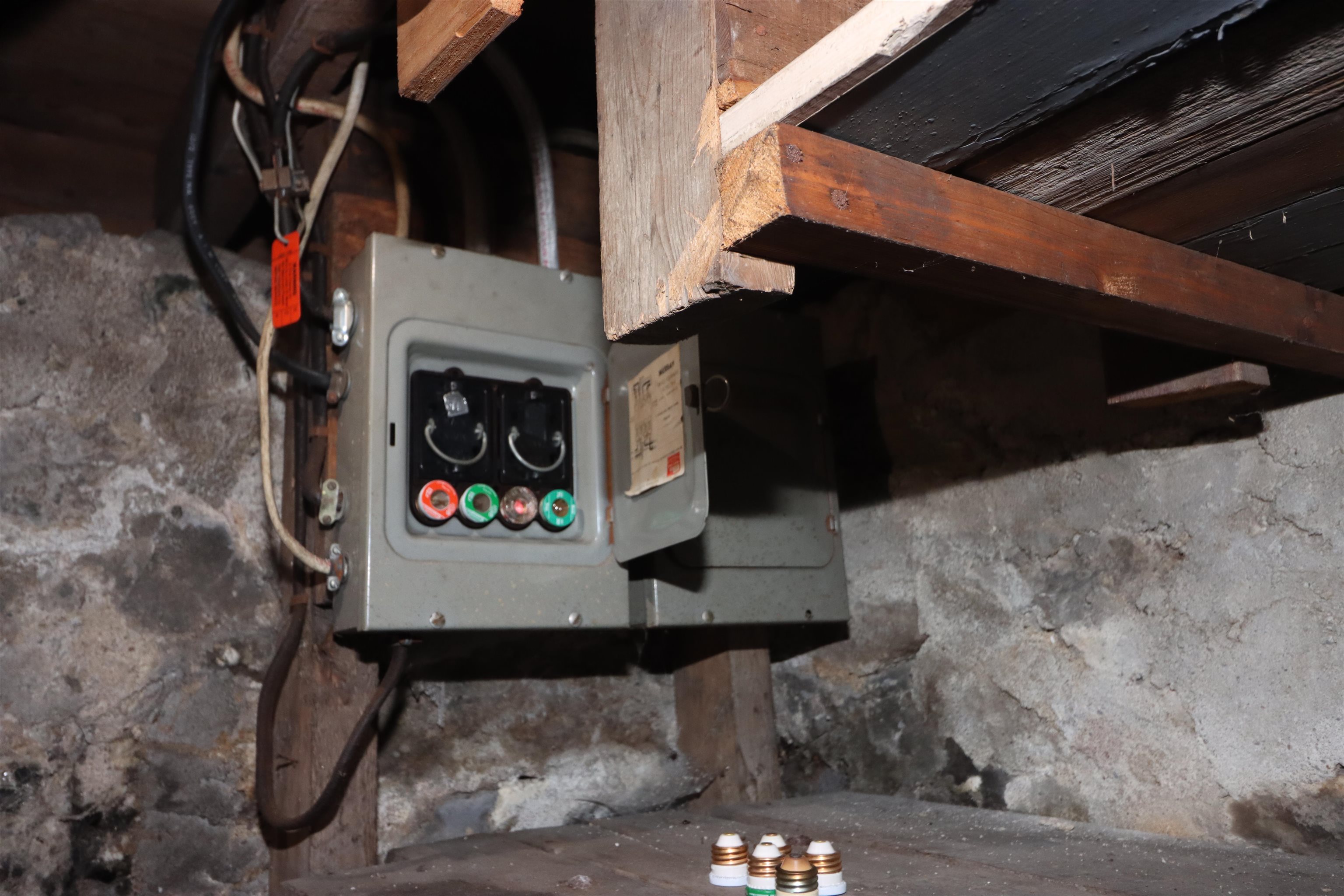 main property photo 30