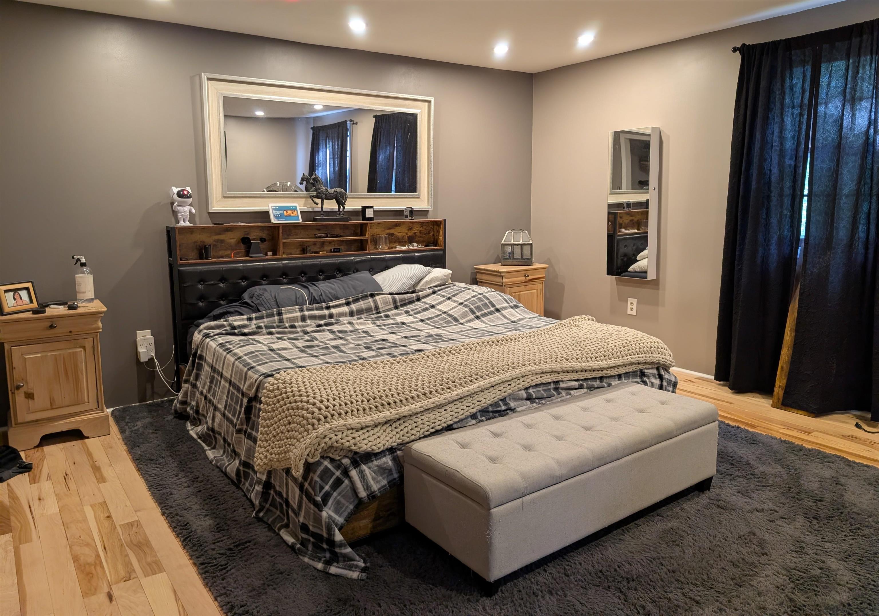 main property photo 20