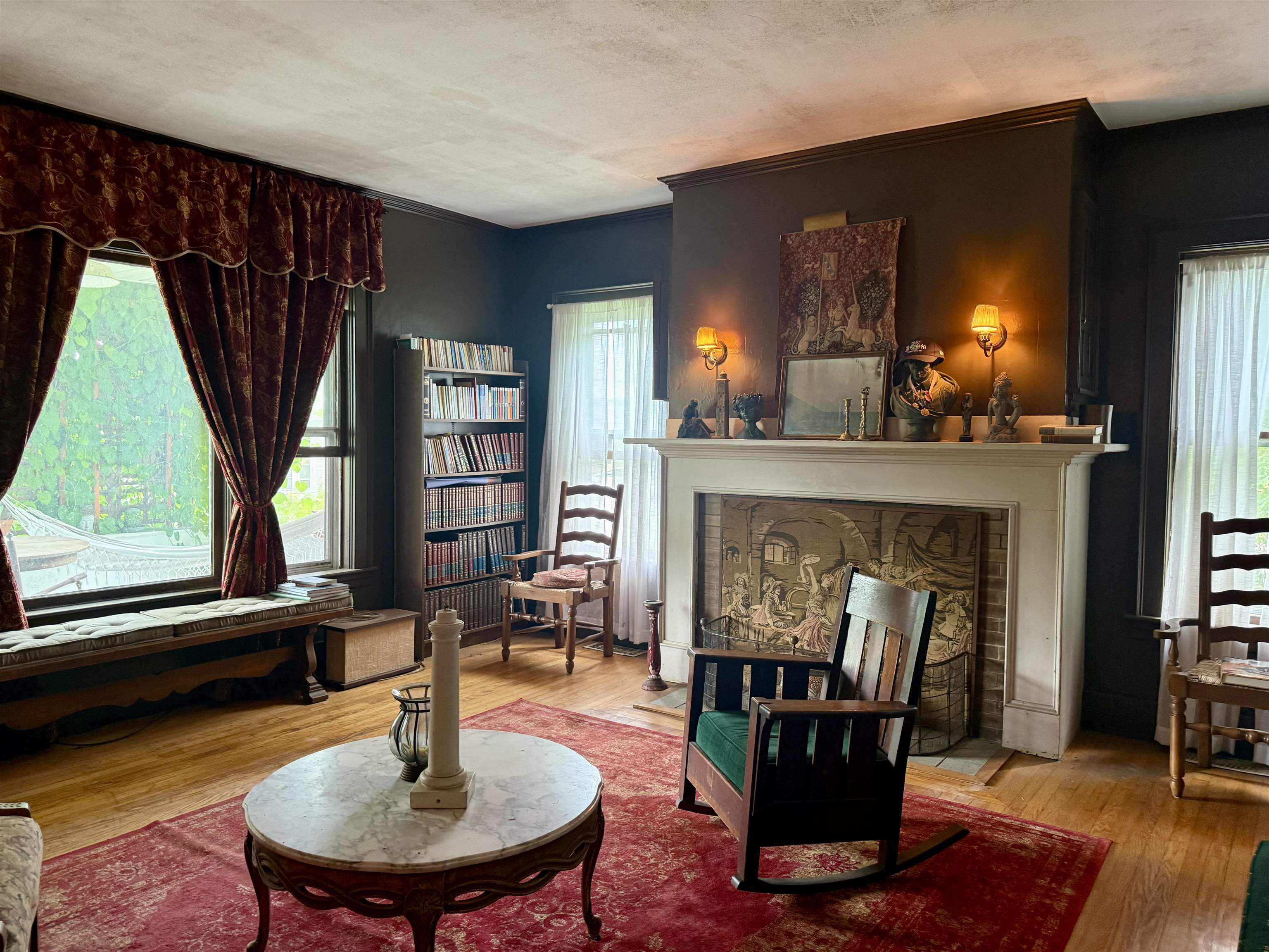 main property photo 10