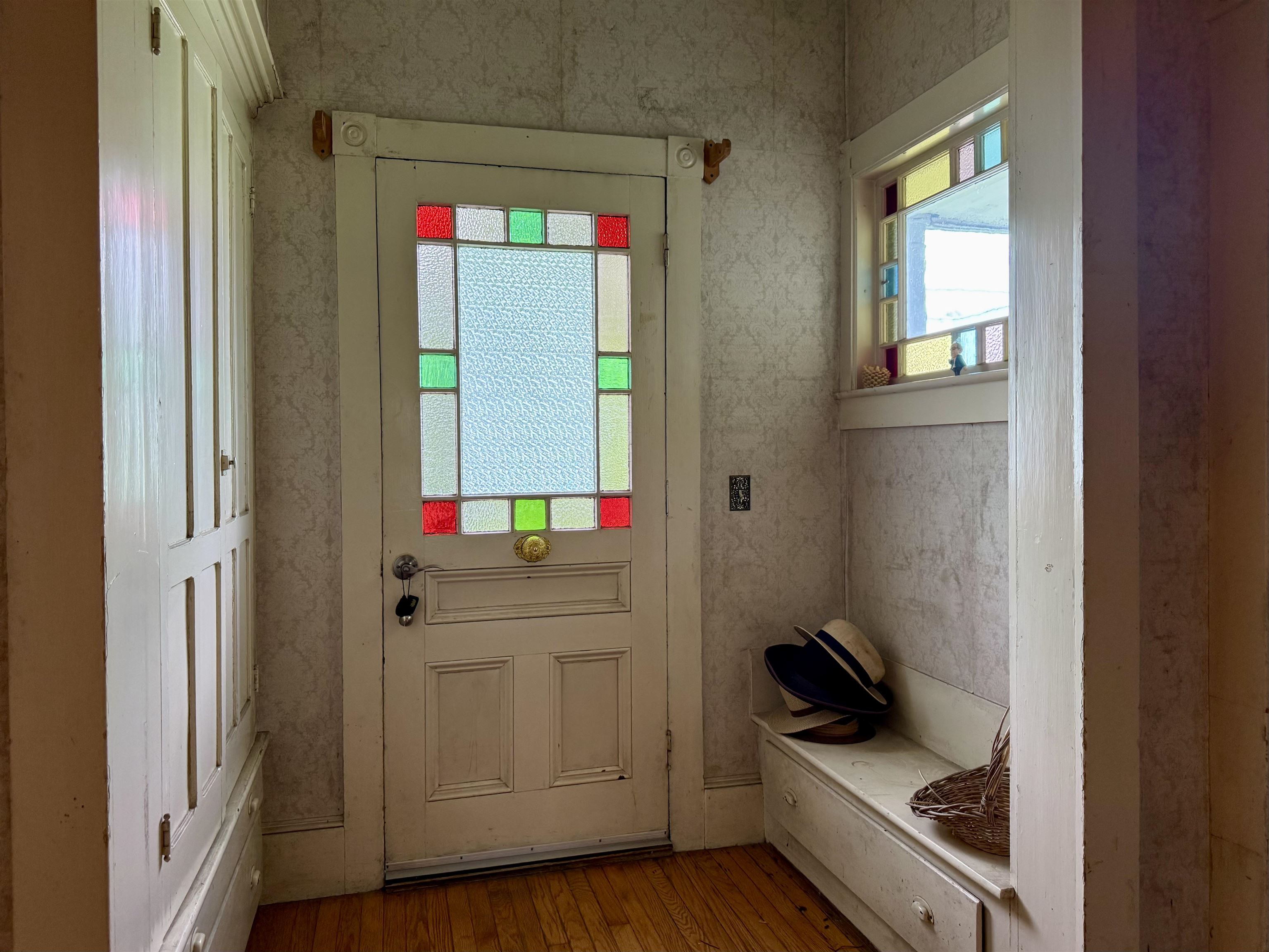 main property photo 7