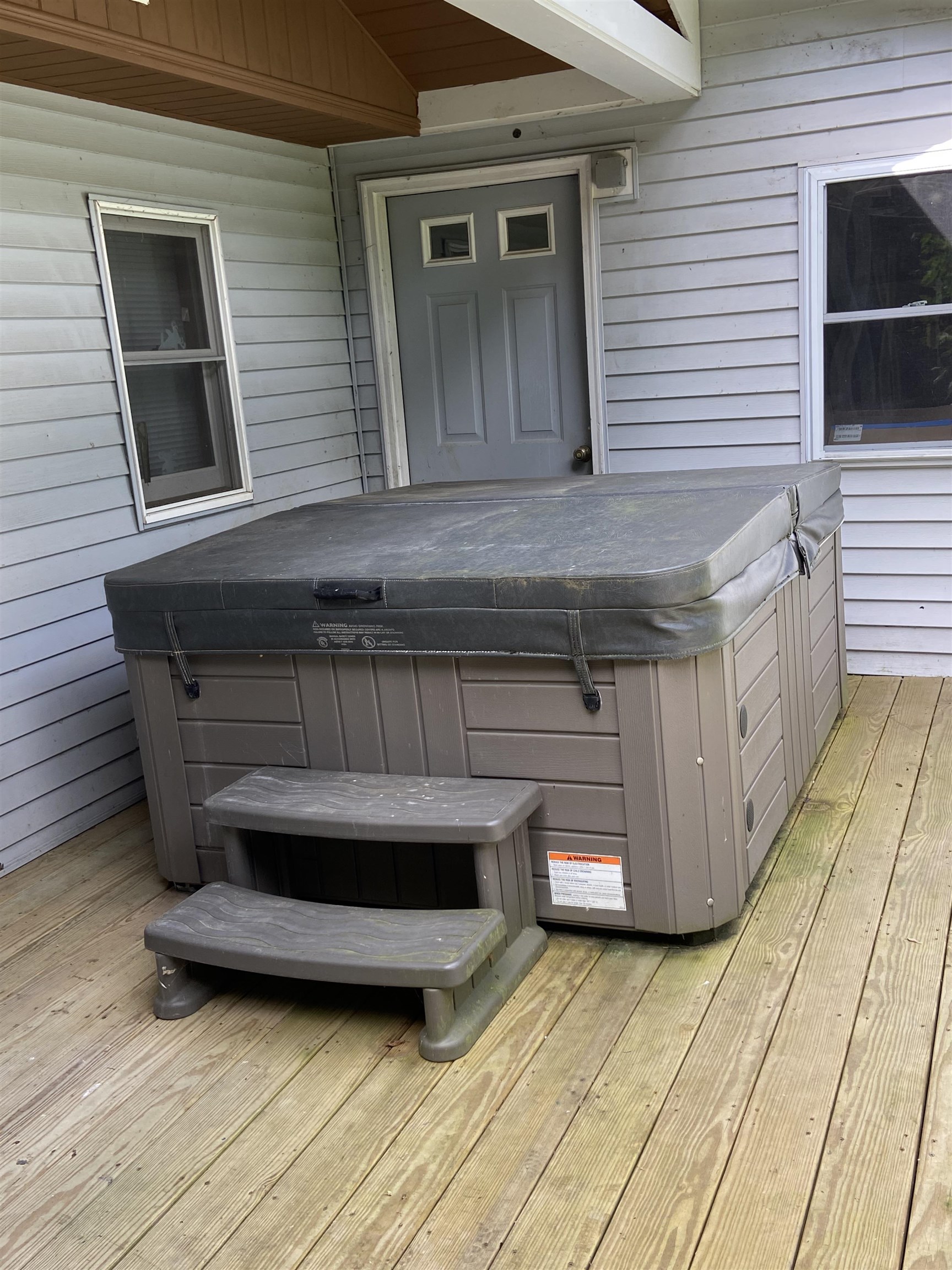 main property photo 41
