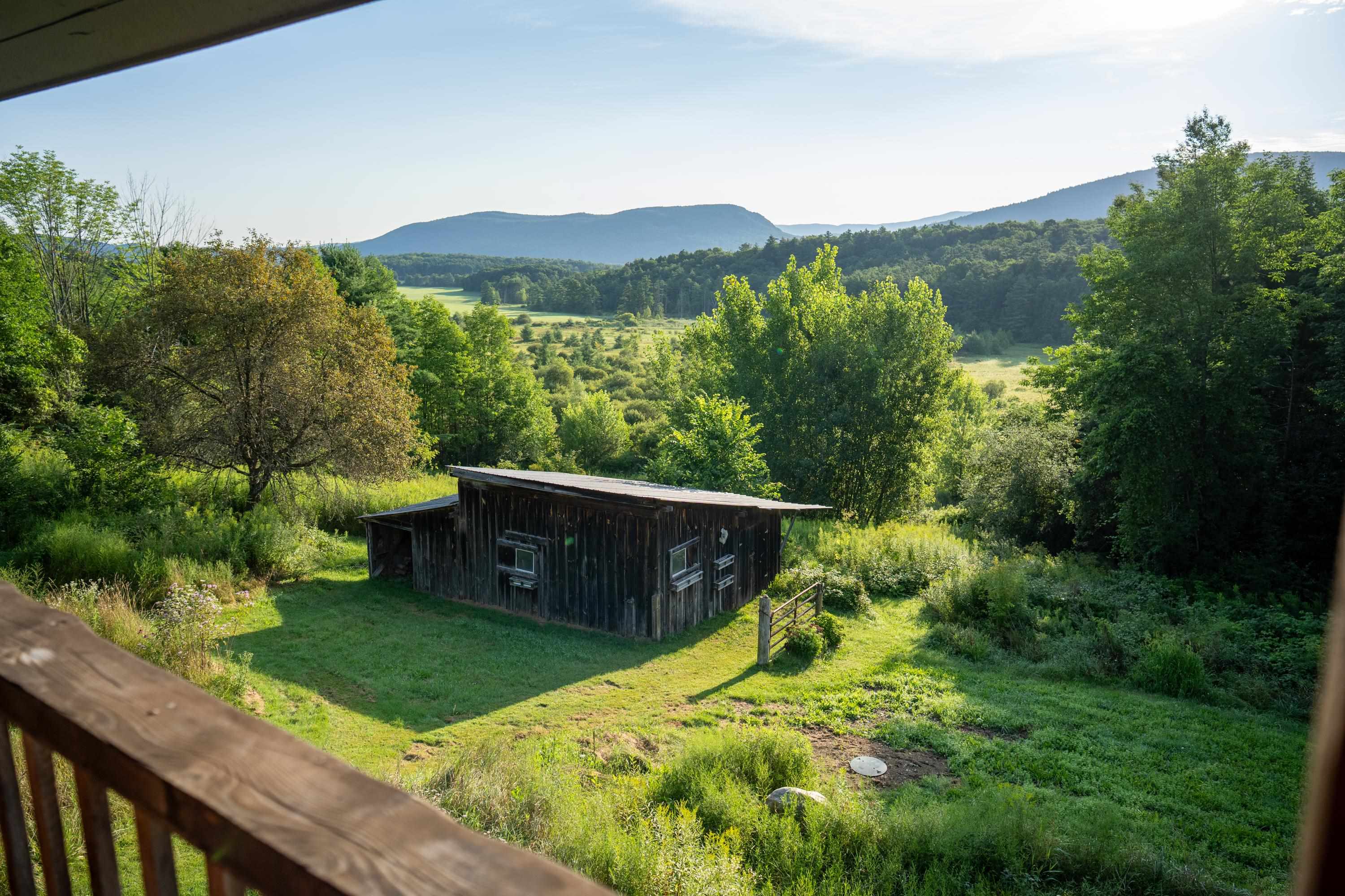 main property photo 10