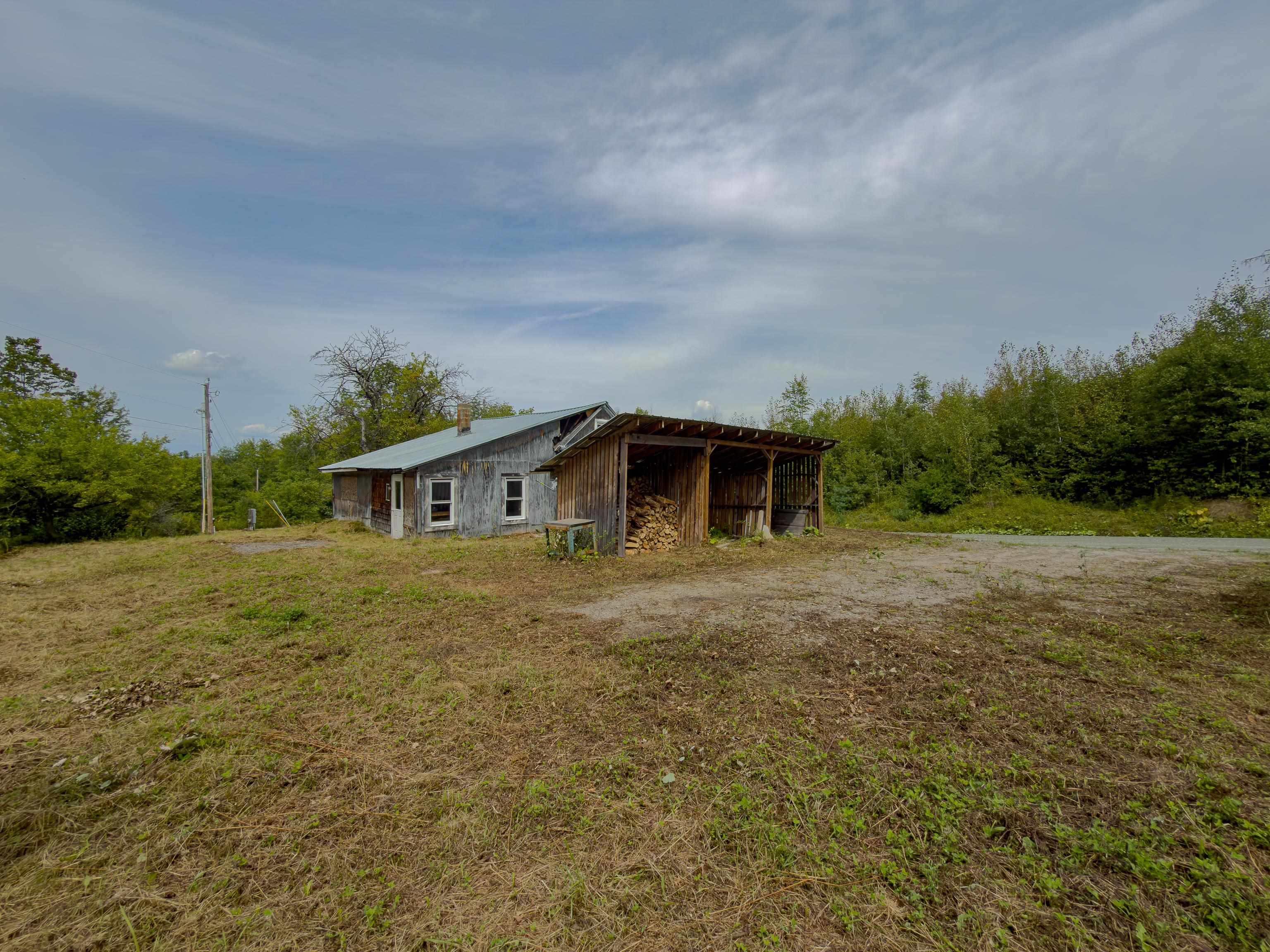 main property photo 30