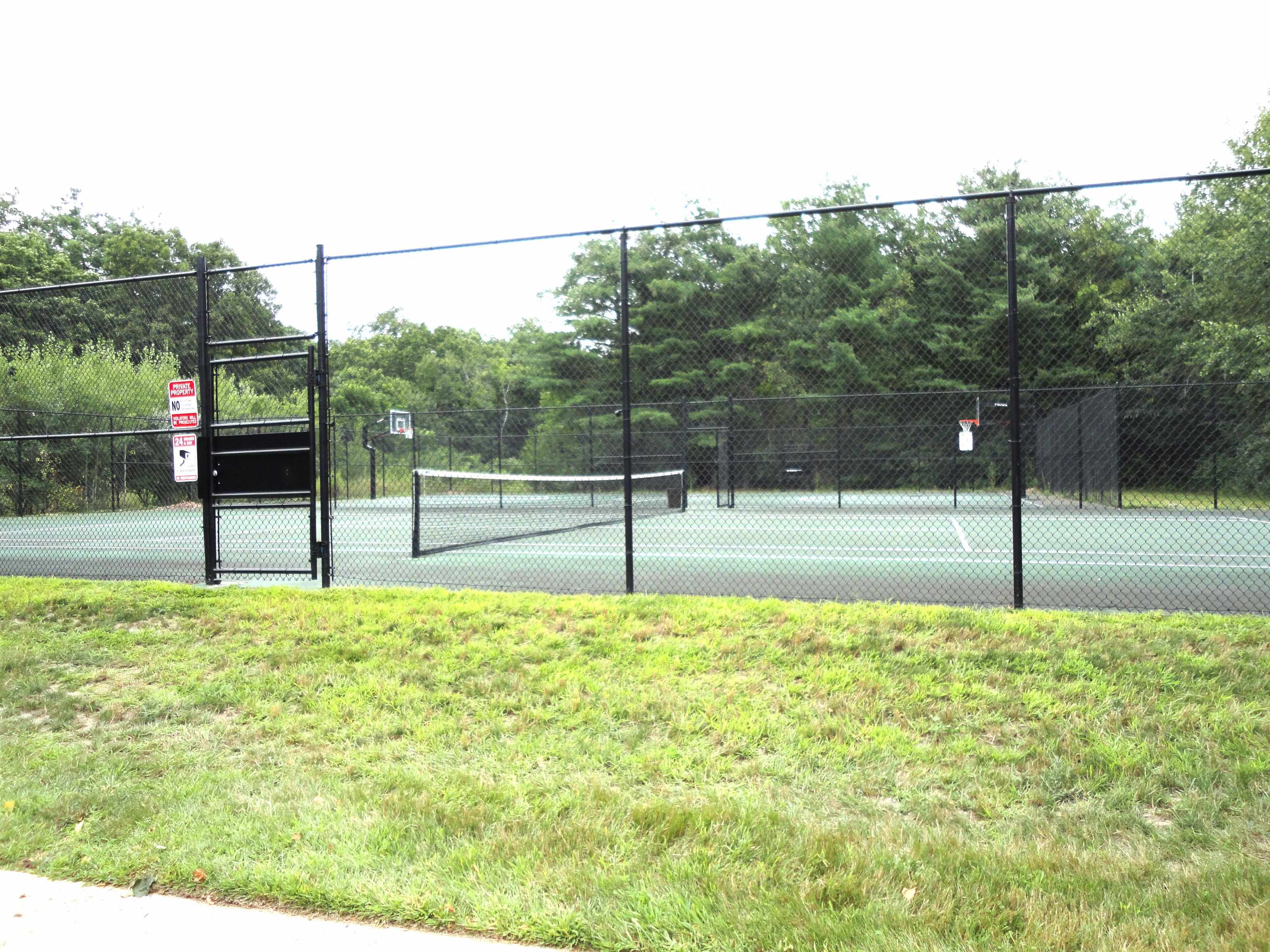 main property photo 28