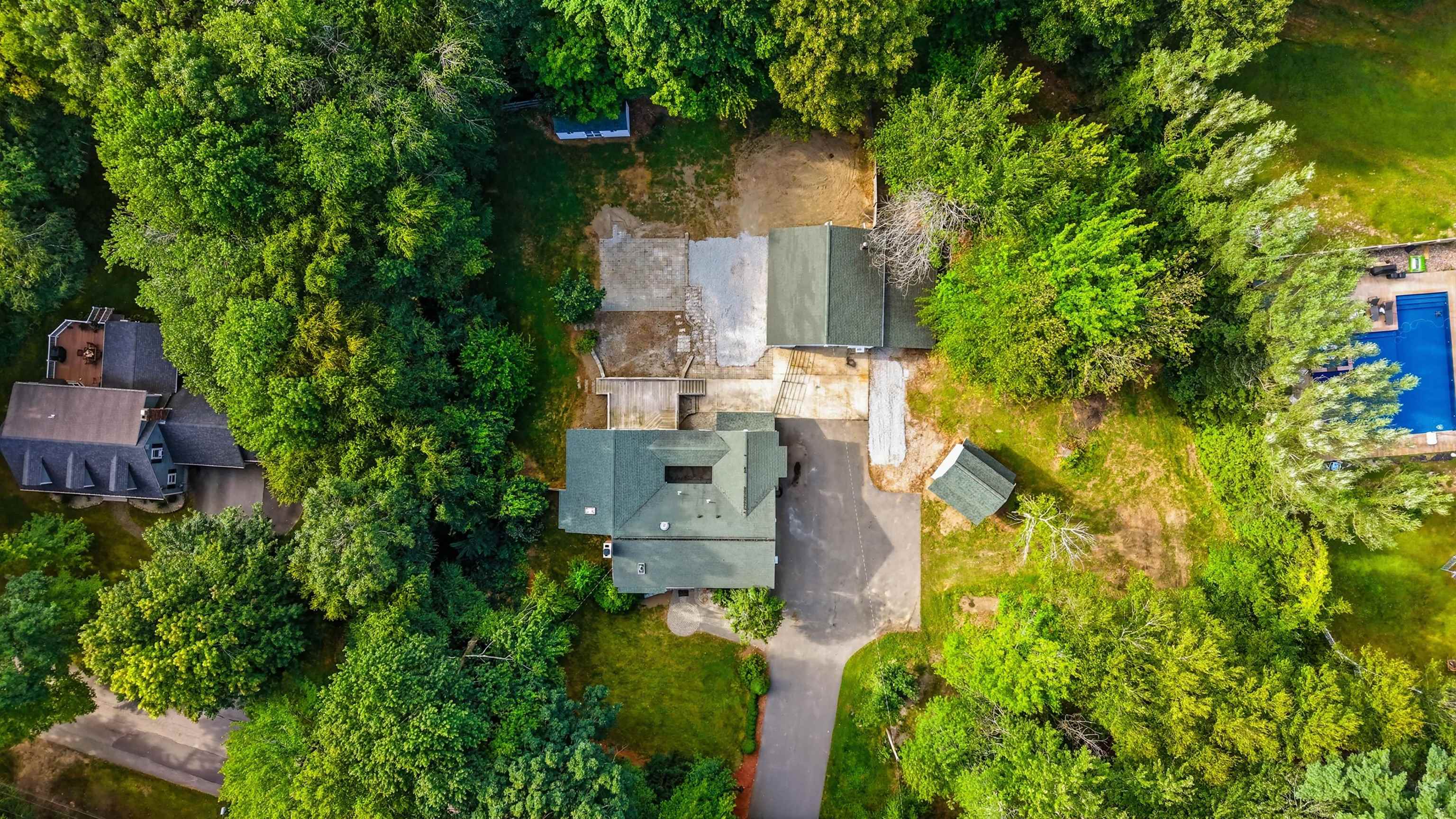 main property photo 51
