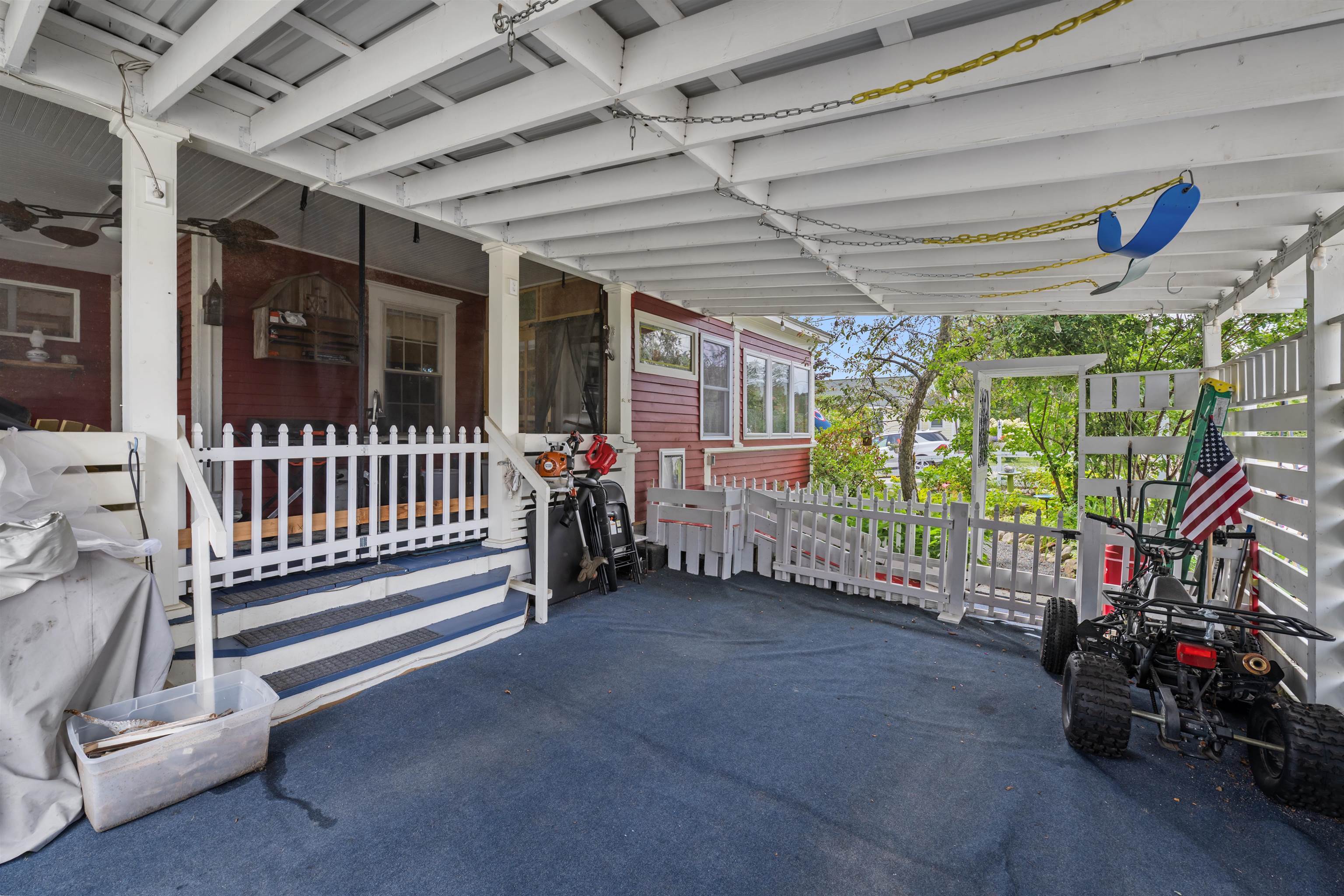 main property photo 14