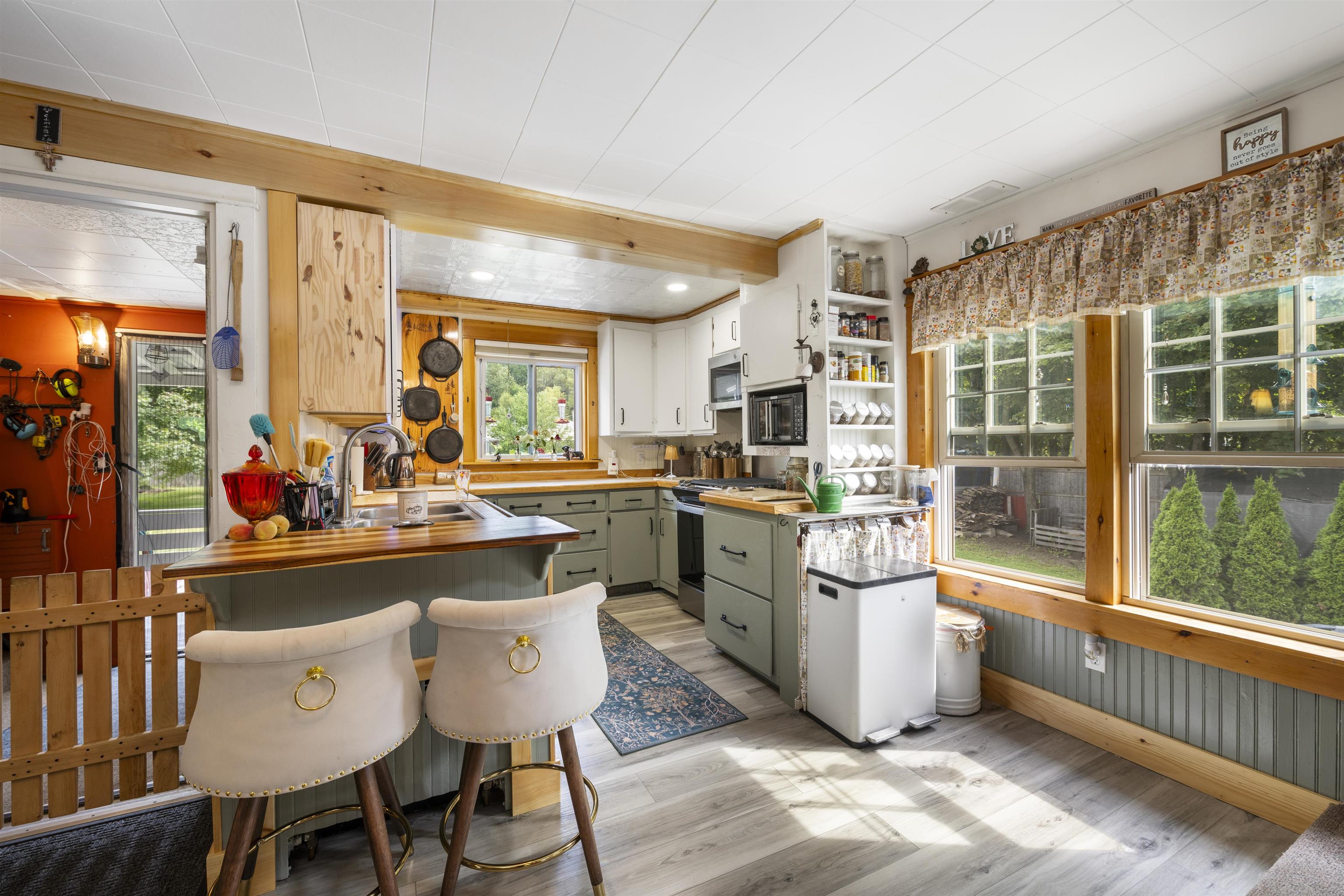 main property photo 21