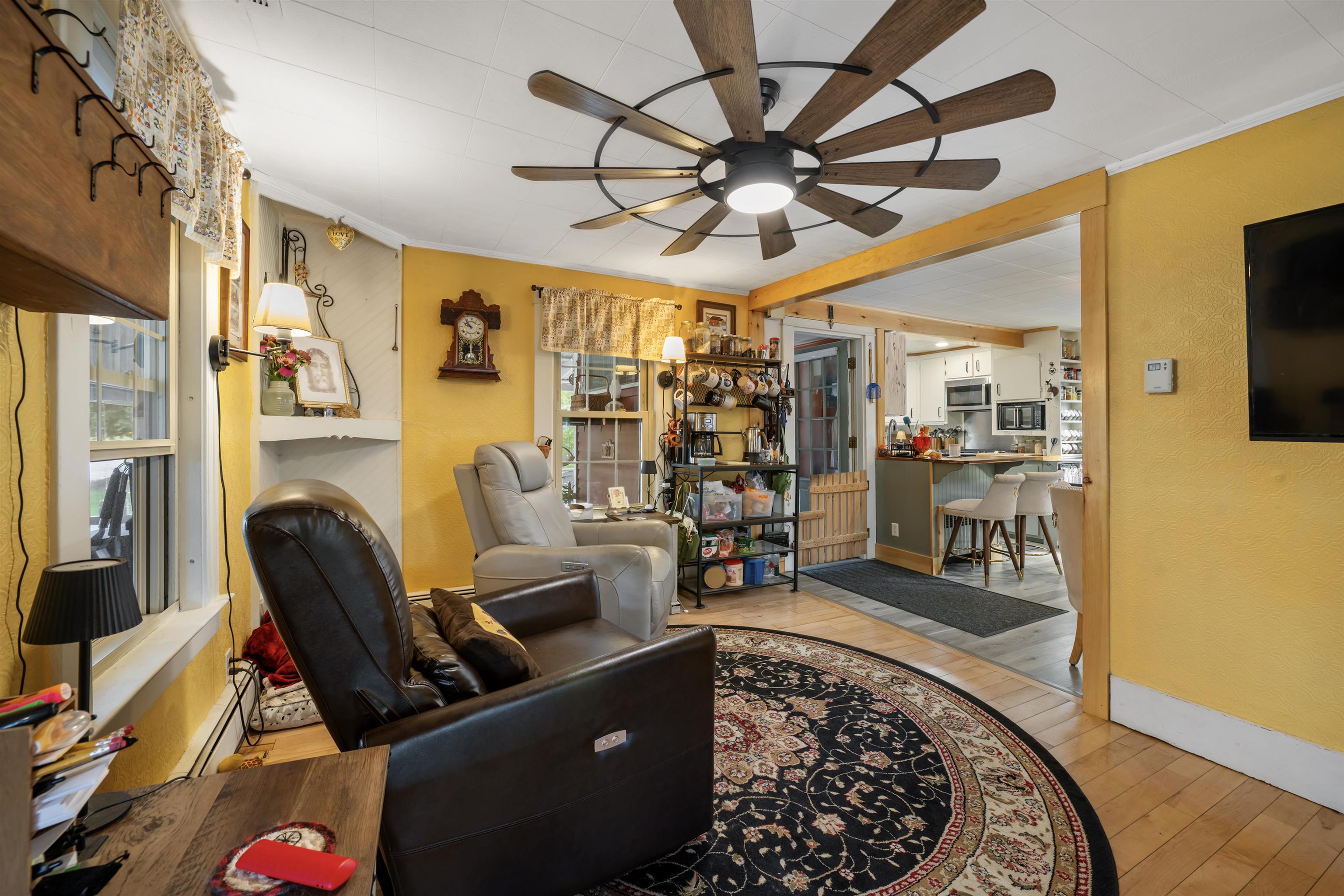 main property photo 39