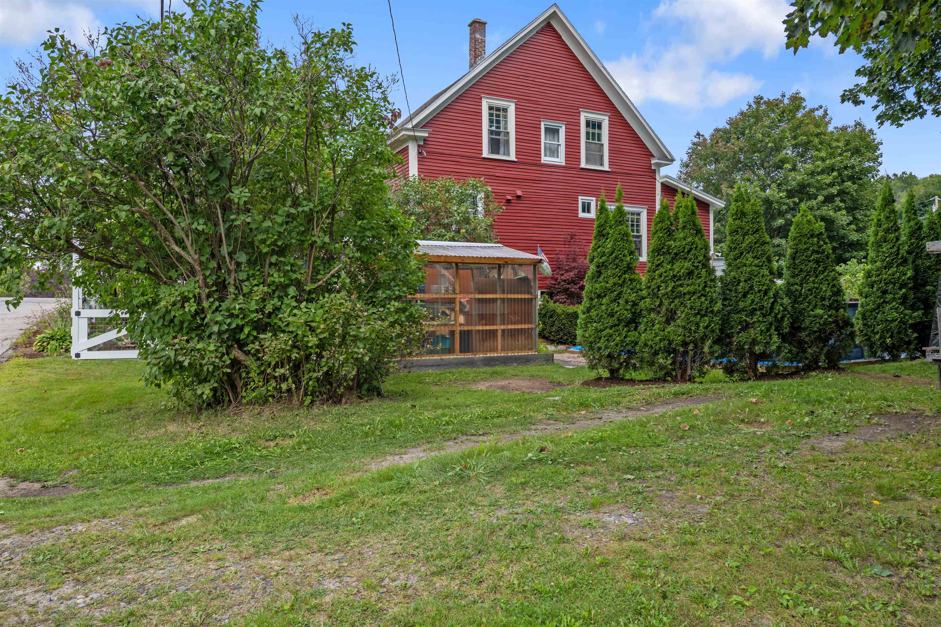 main property photo 4
