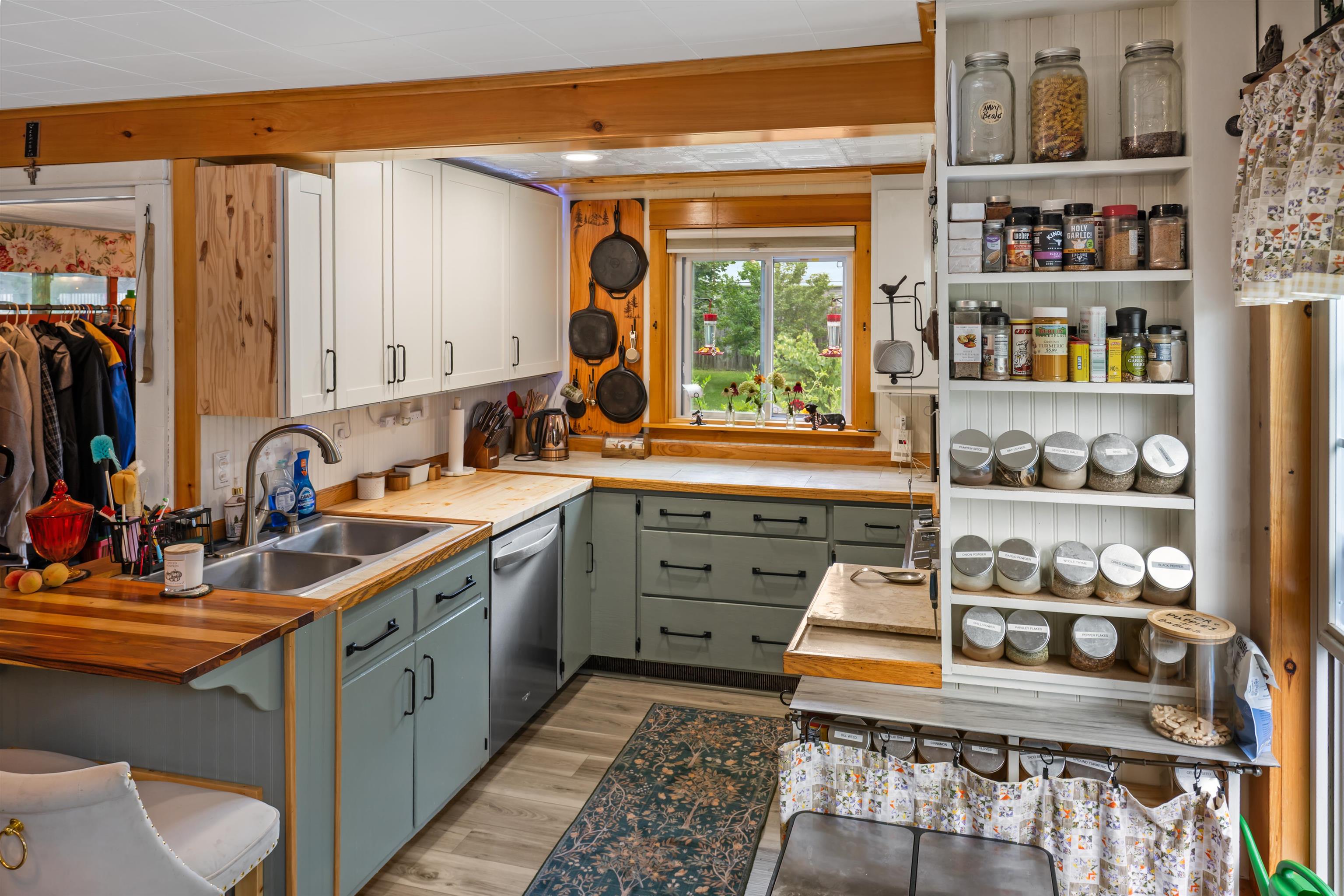 main property photo 57