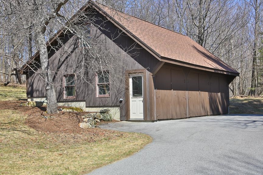 main property photo 58