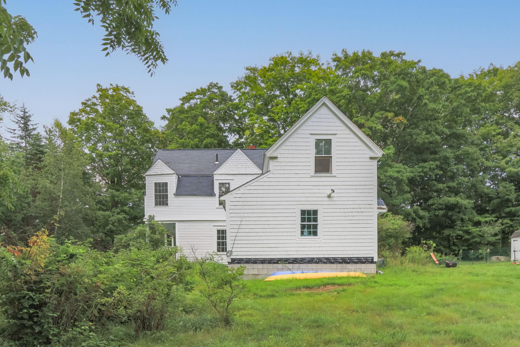 main property photo 43