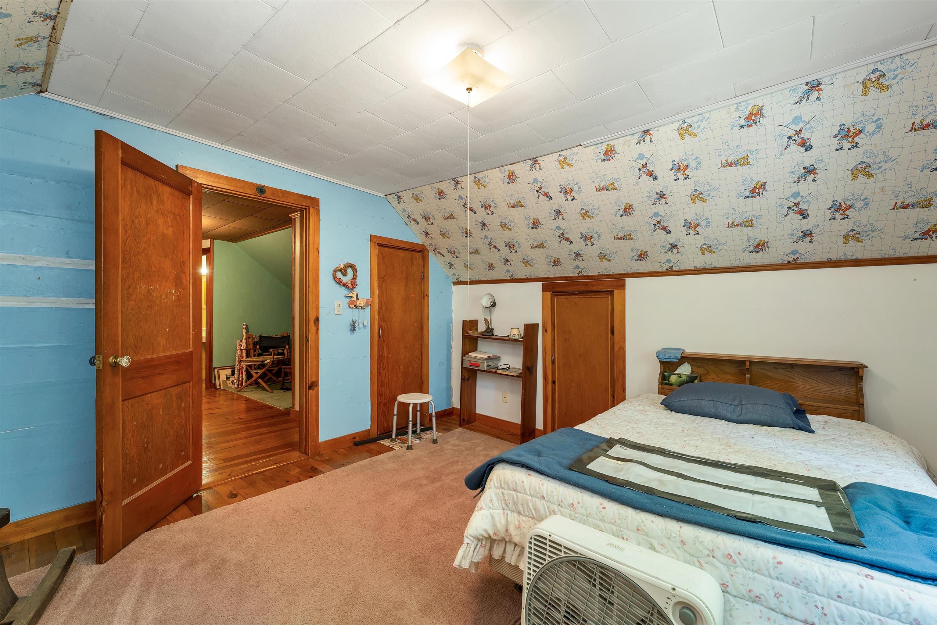 main property photo 23