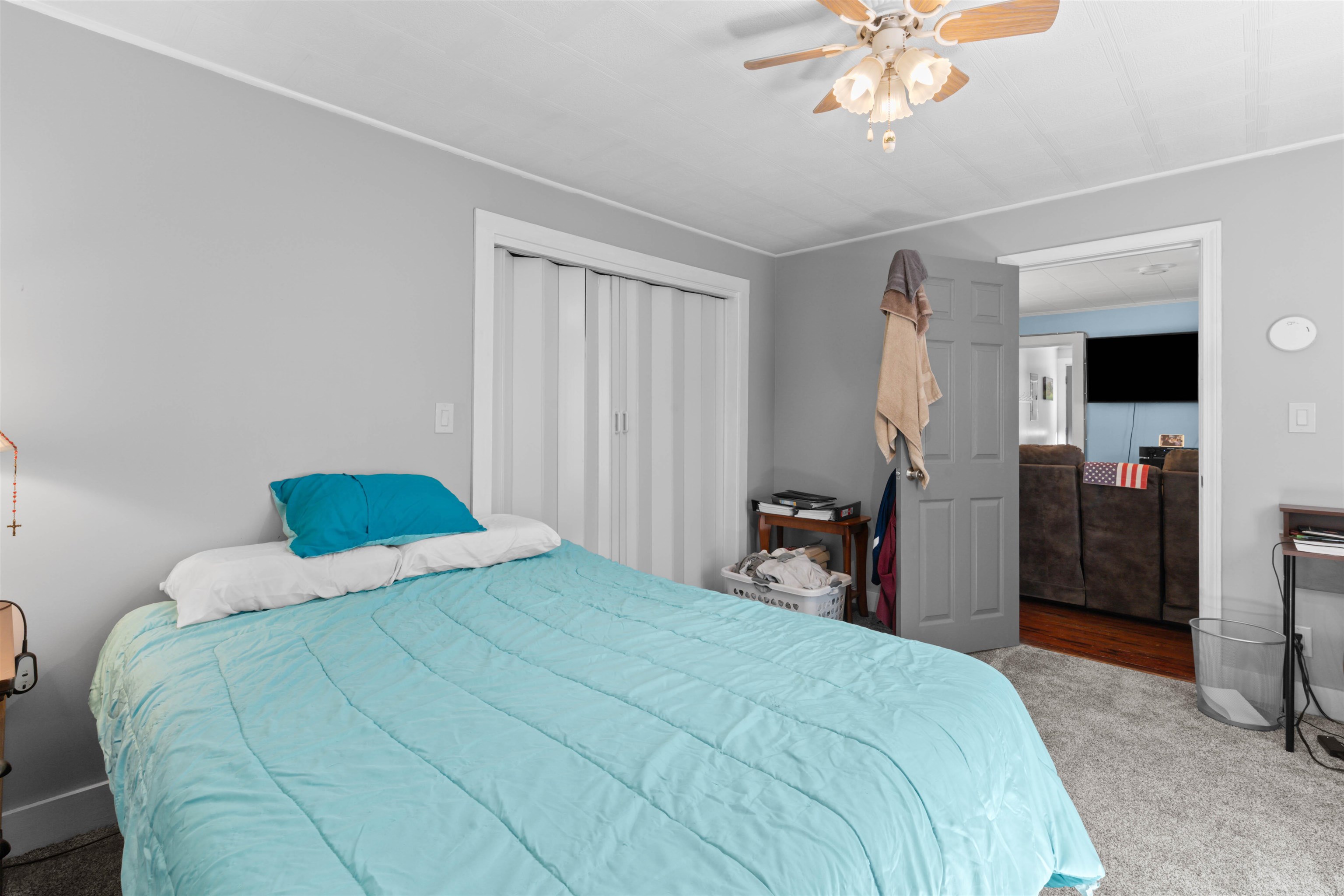 main property photo 20