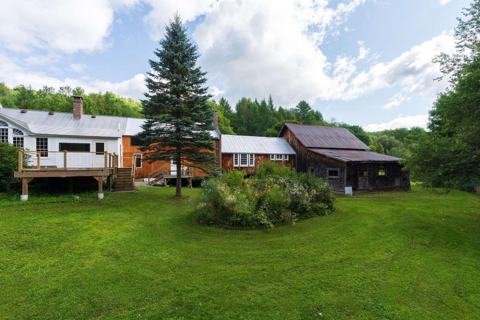 main property photo 28