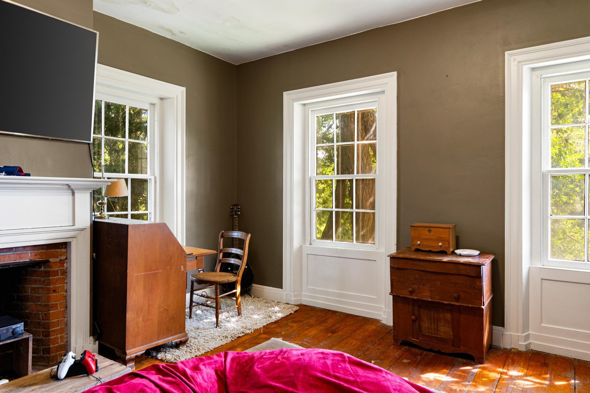 main property photo 23