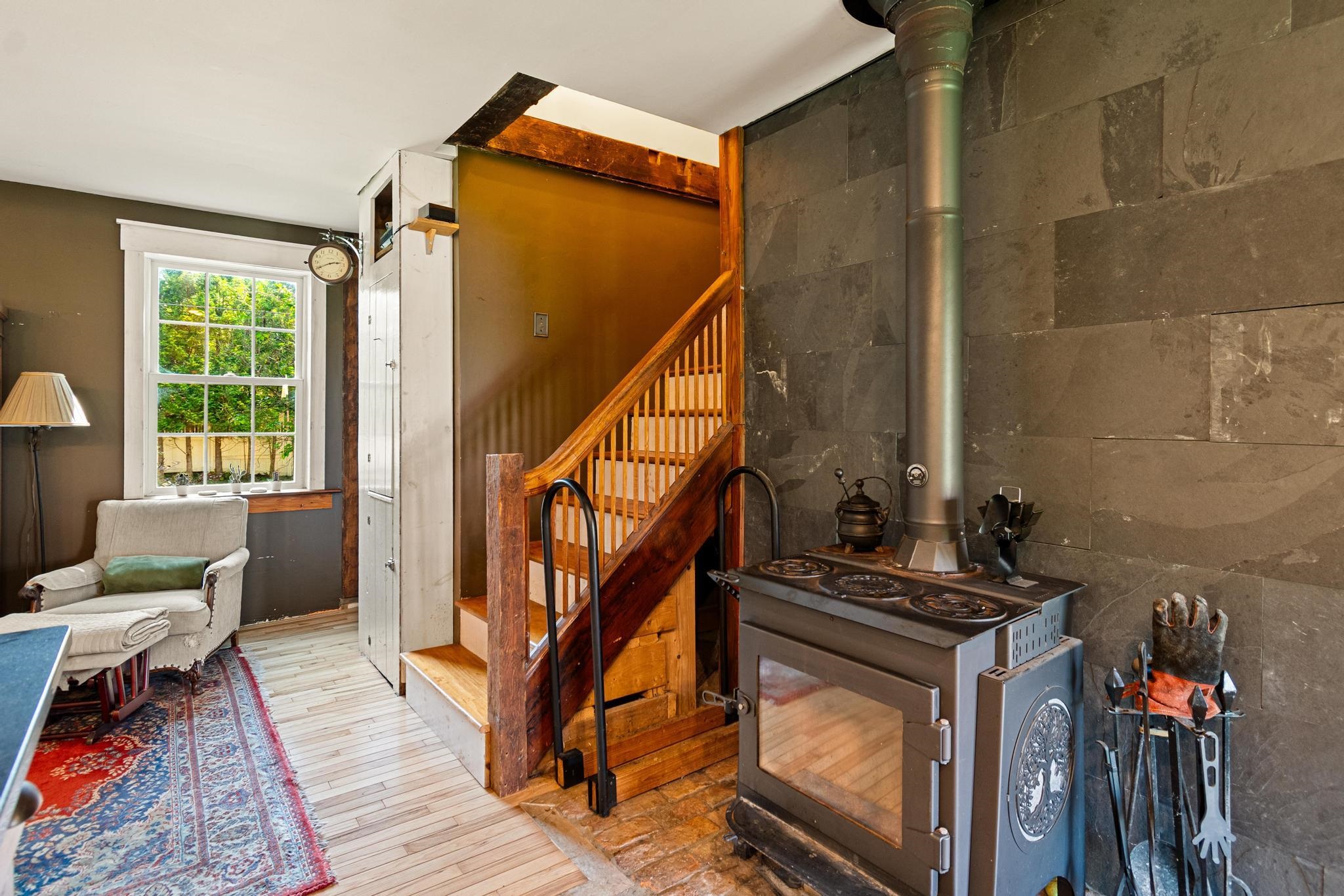 main property photo 48