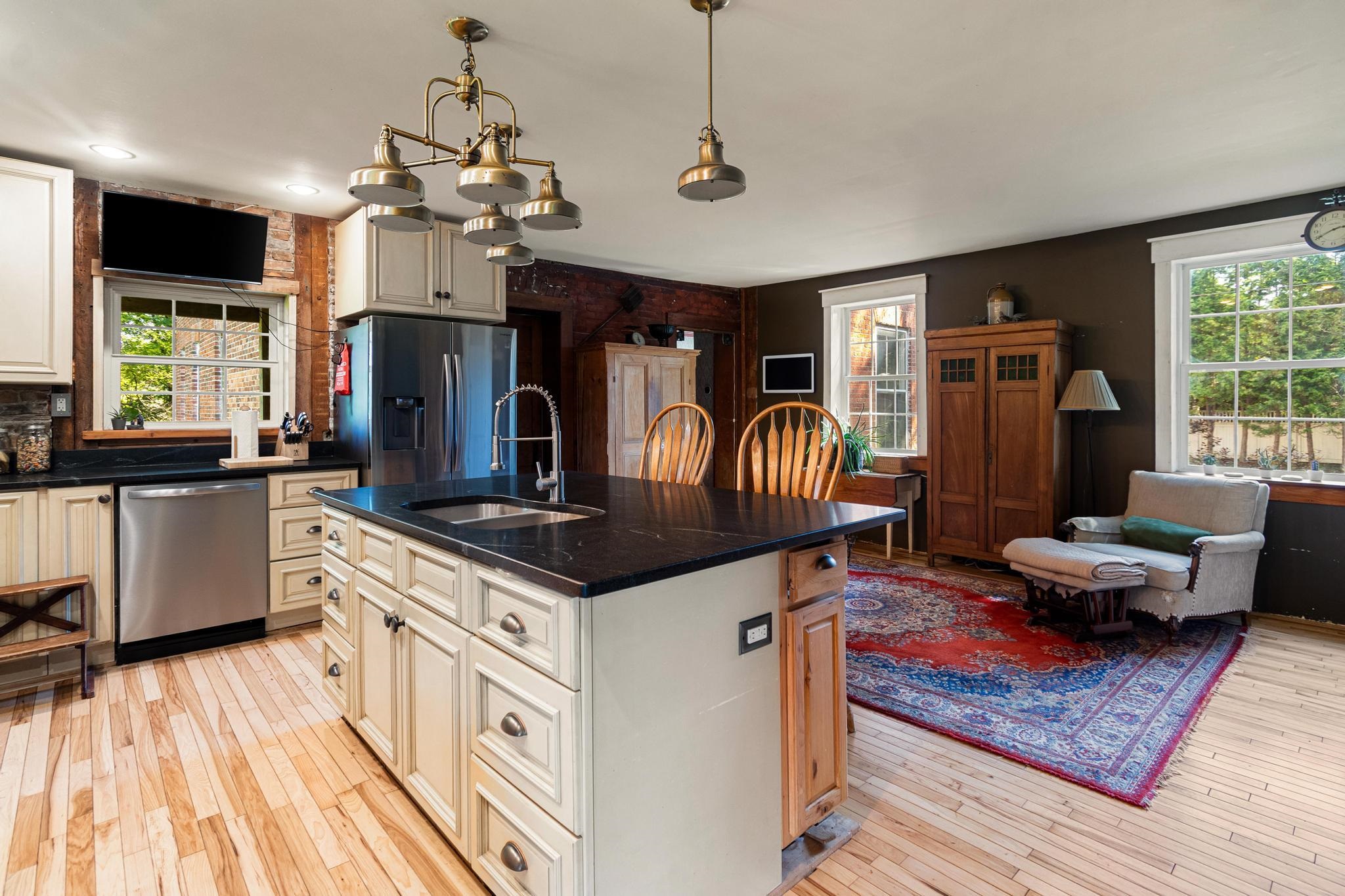 main property photo 53