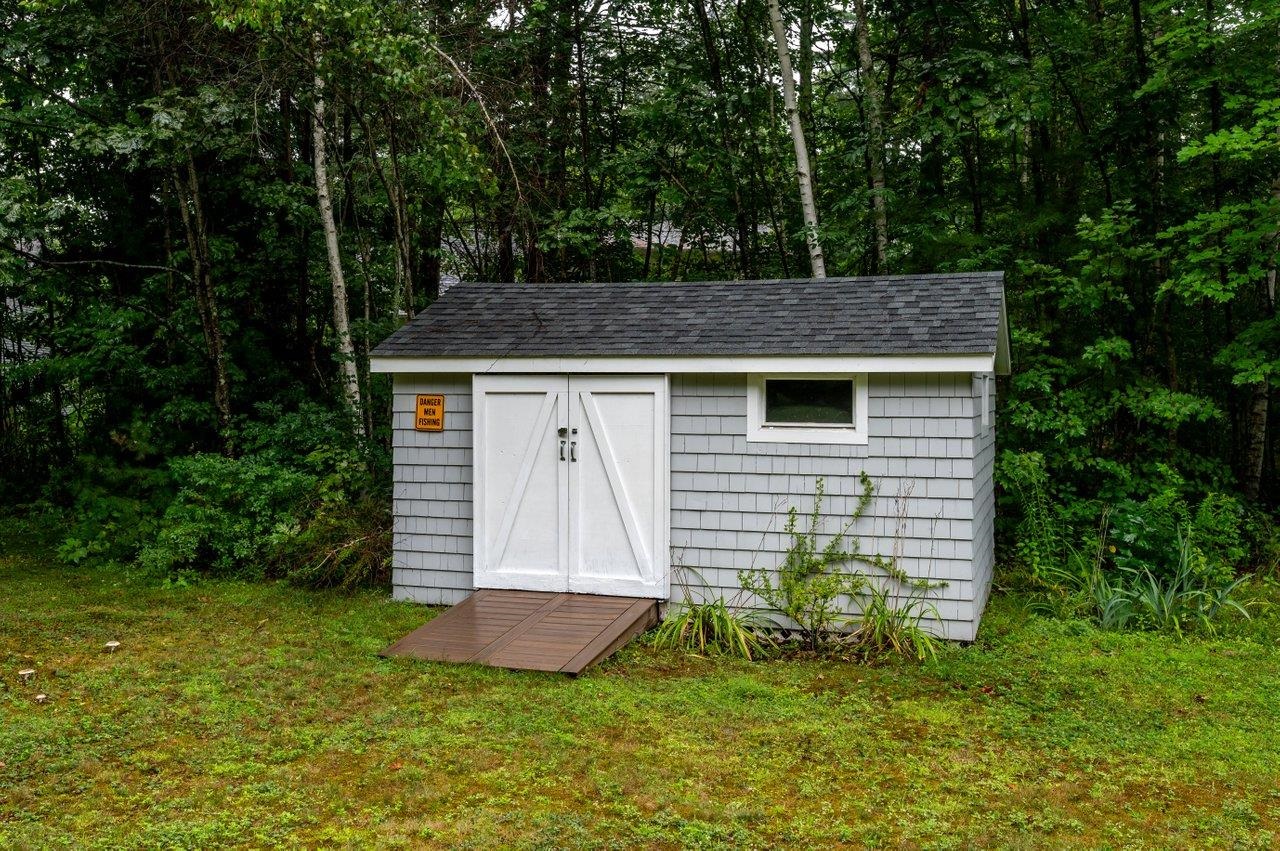 main property photo 43
