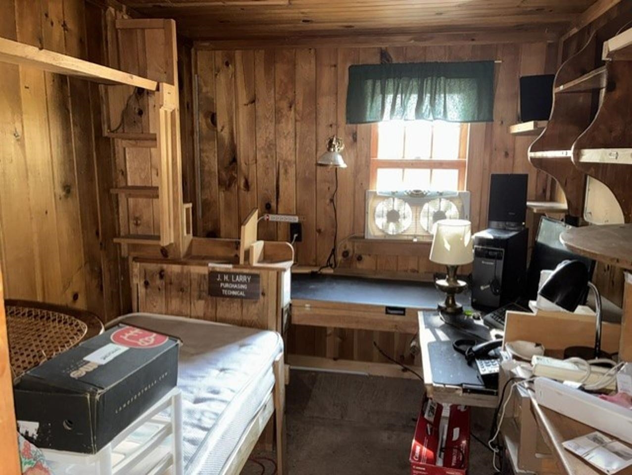 main property photo 25