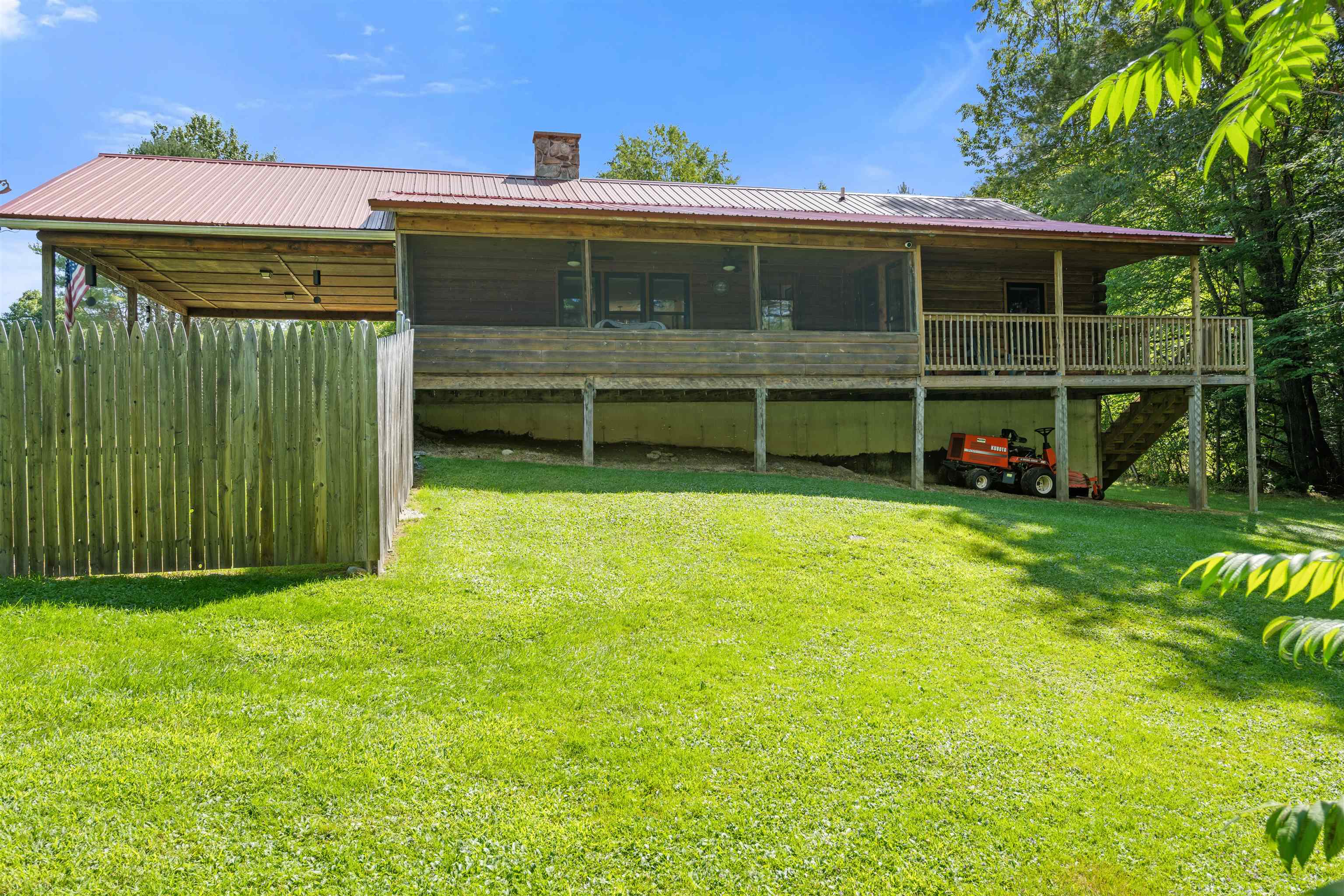 main property photo 8