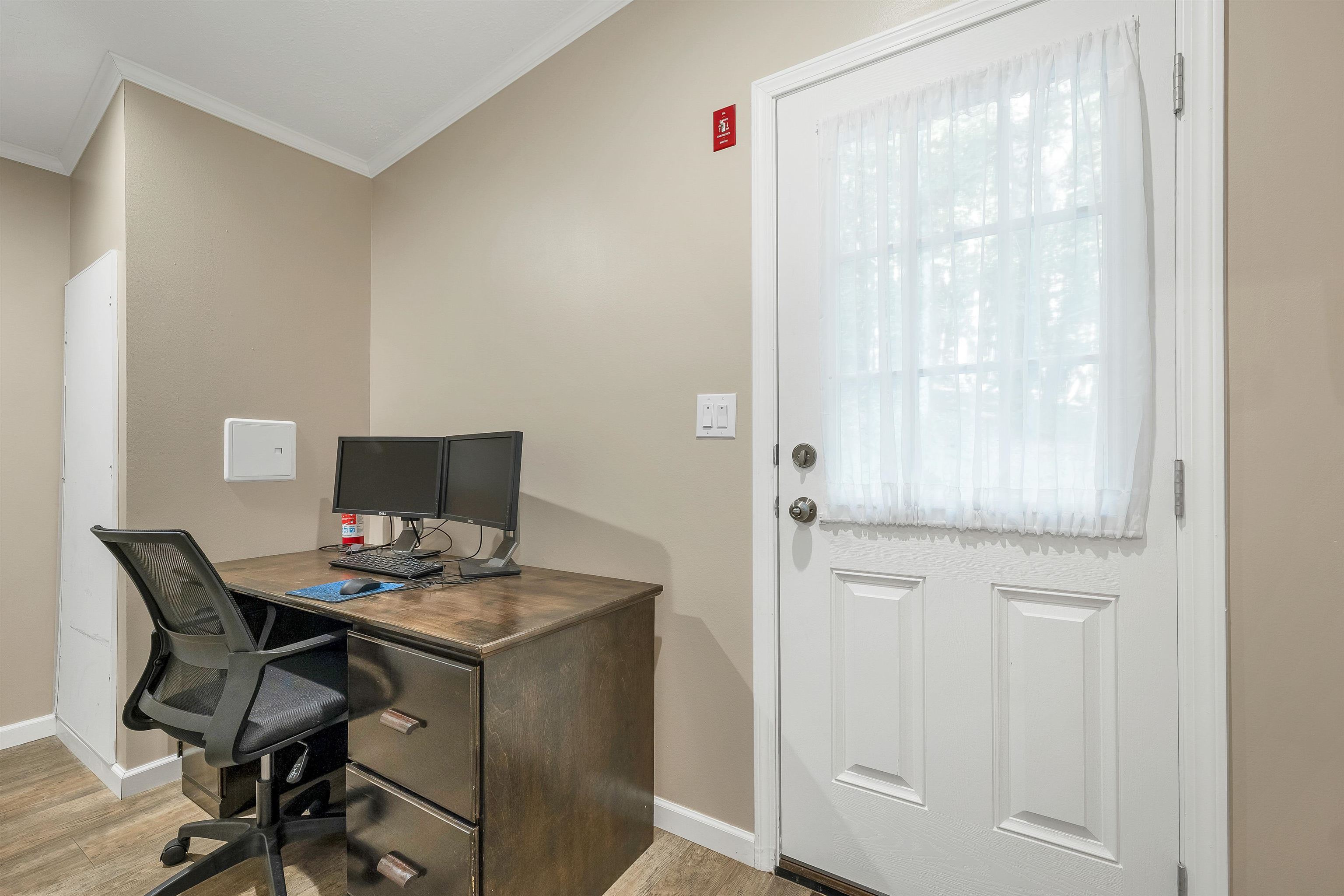 main property photo 39