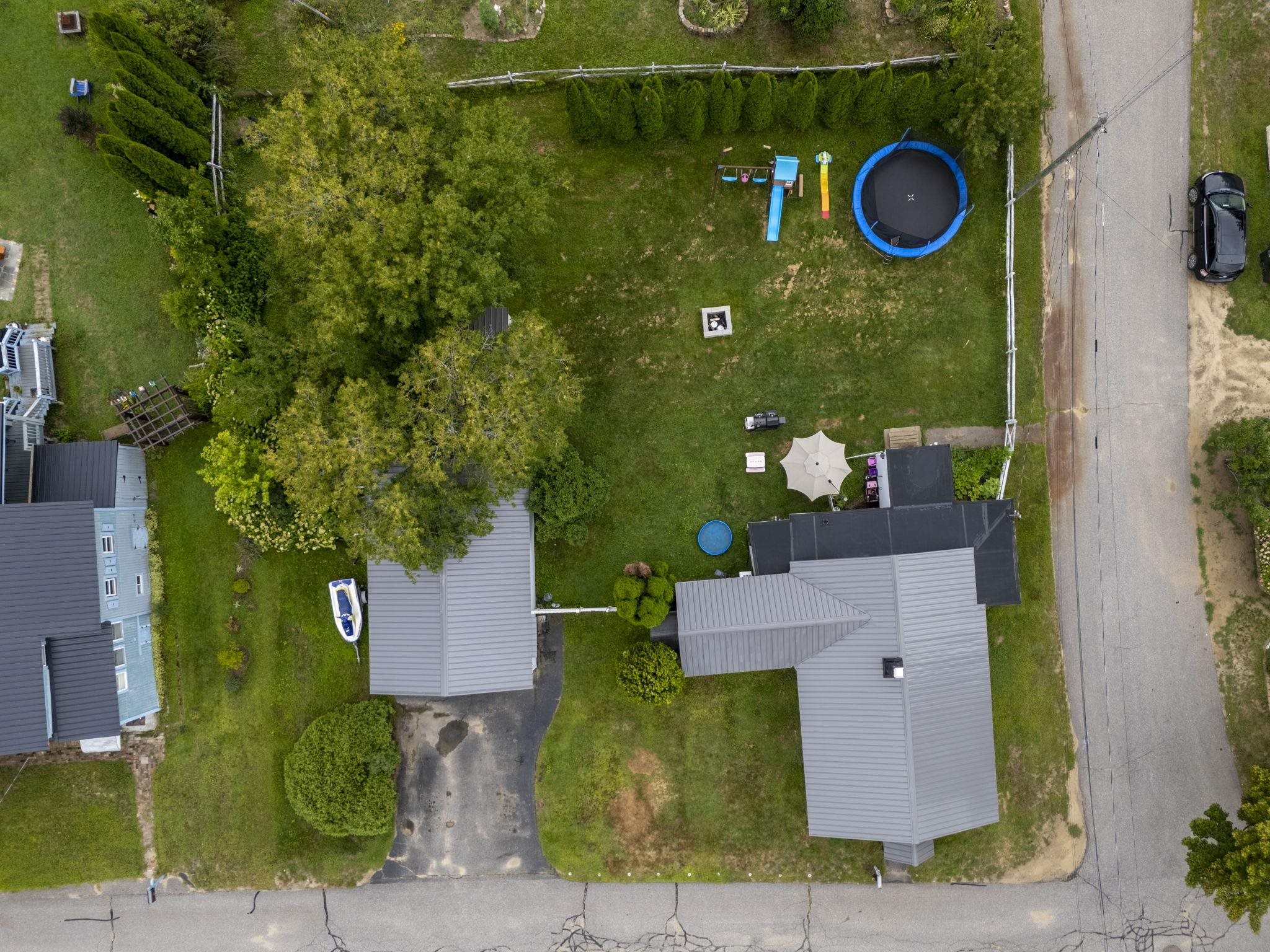 main property photo 30