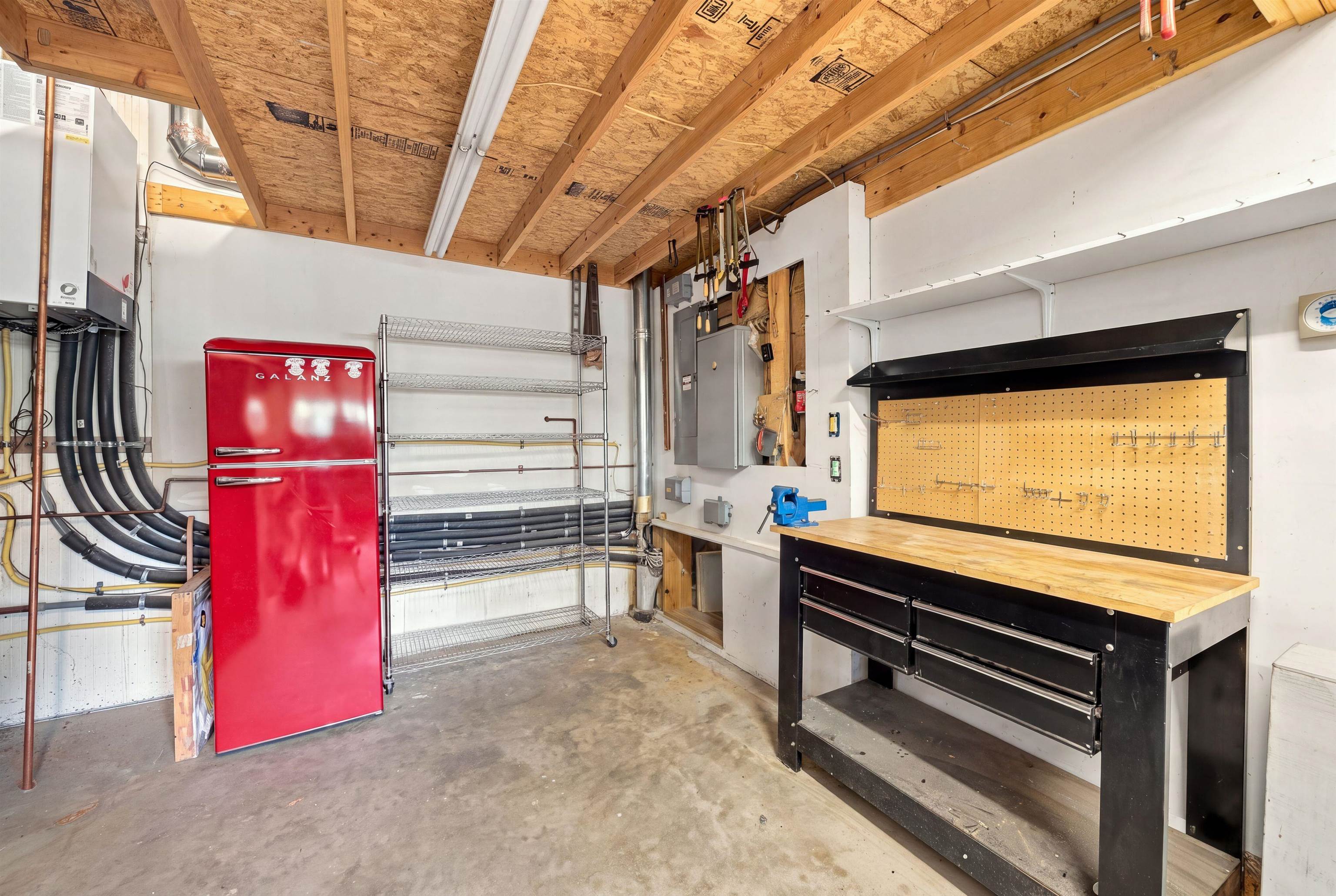 main property photo 51