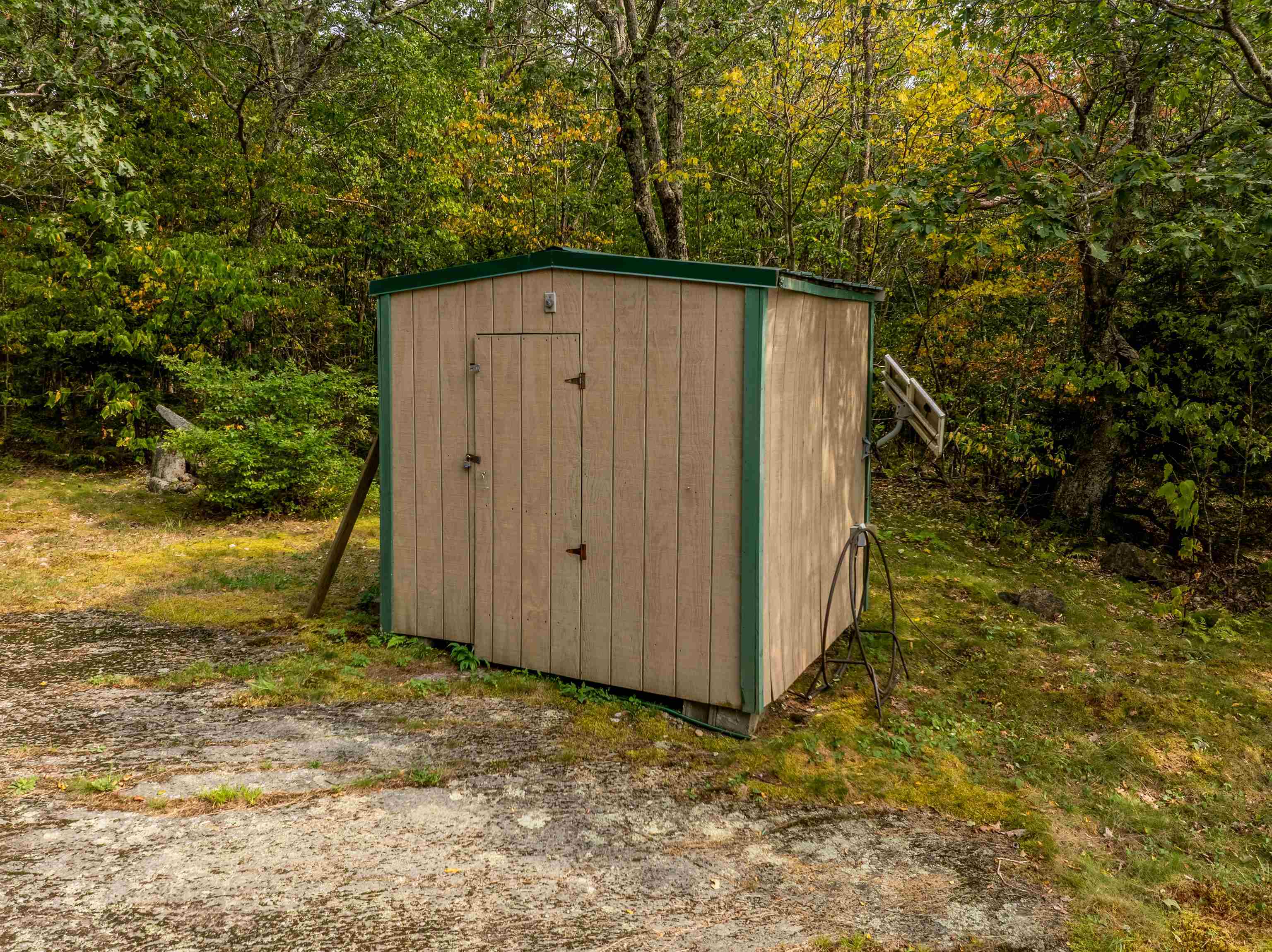 main property photo 7