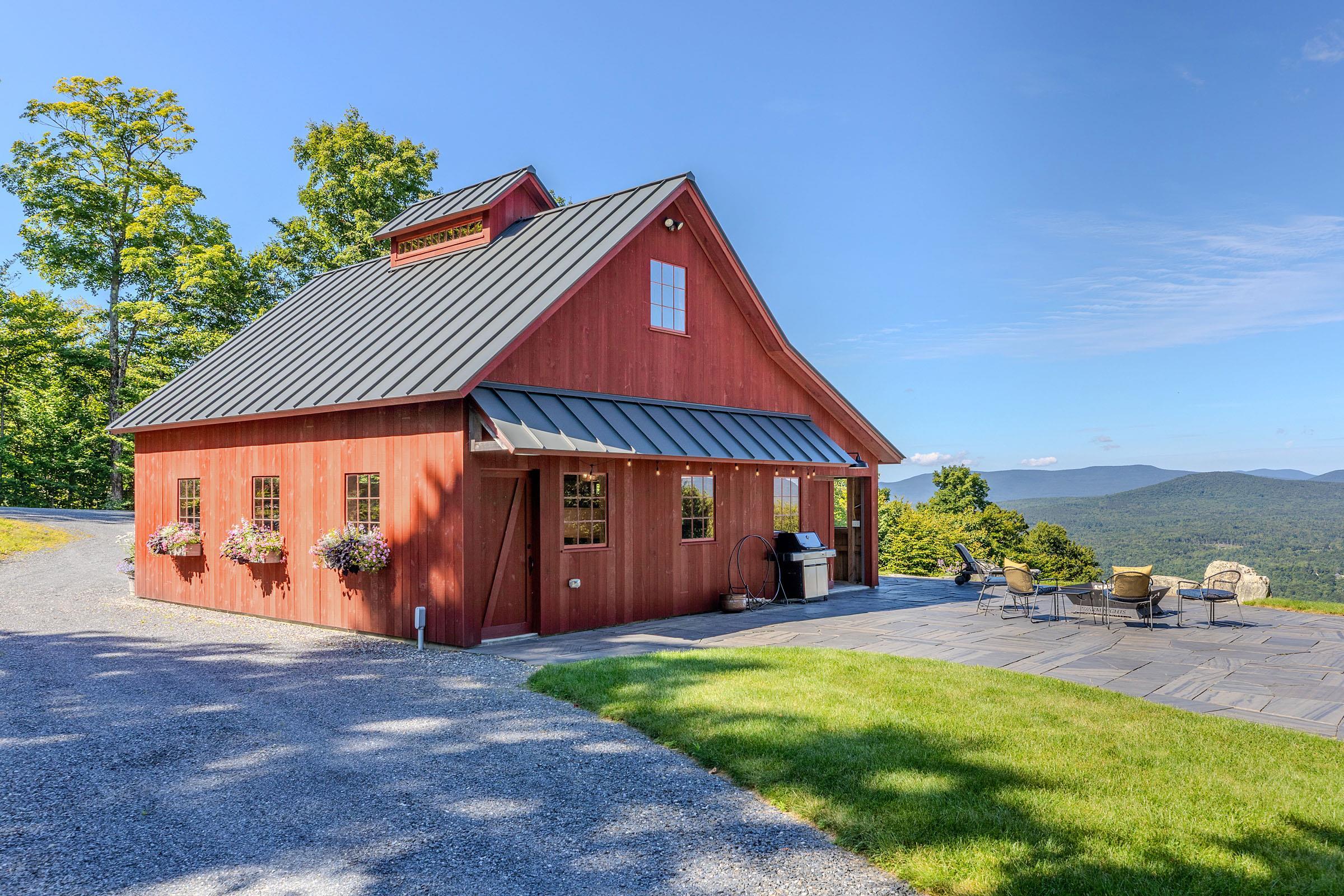 main property photo 50