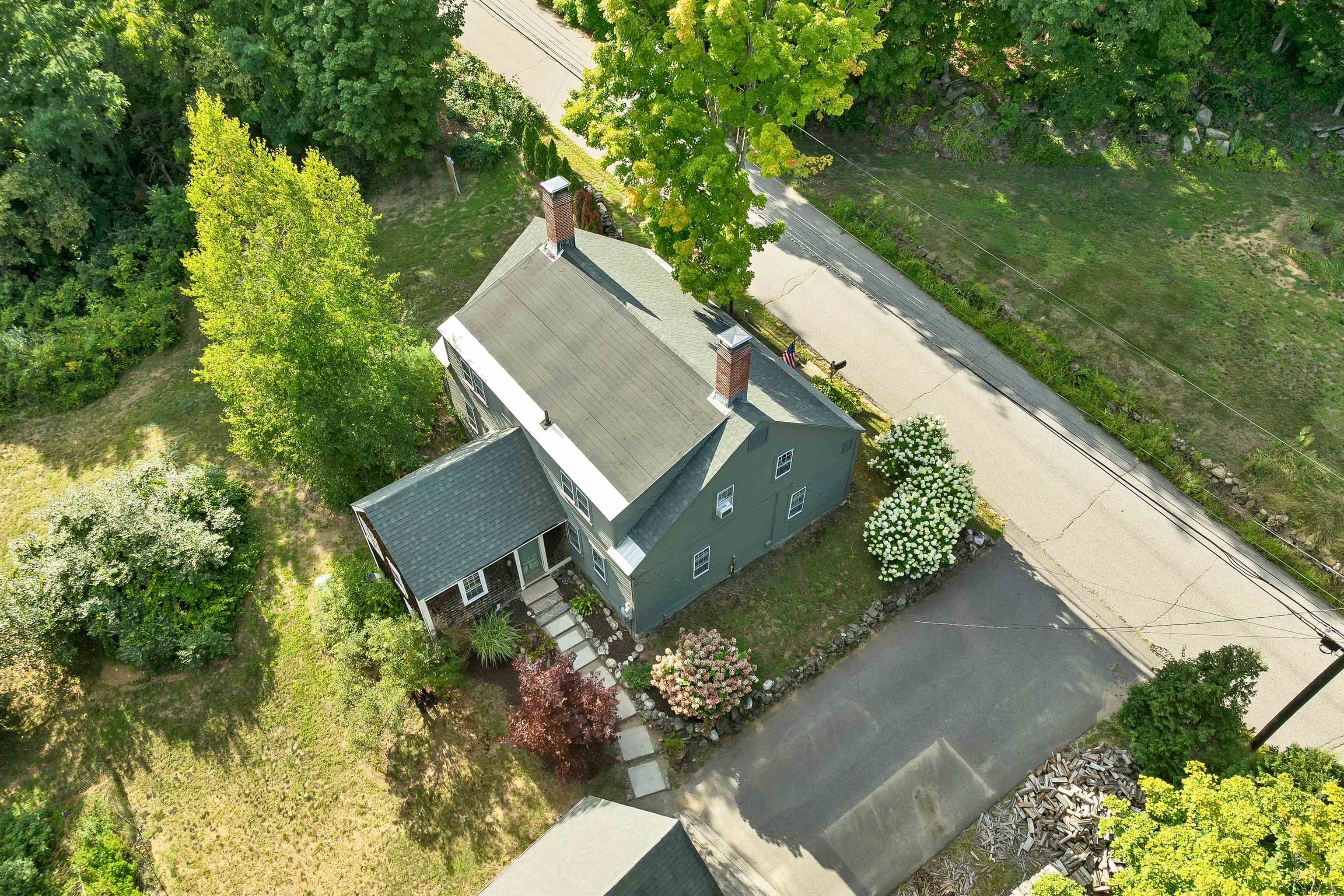 main property photo 14