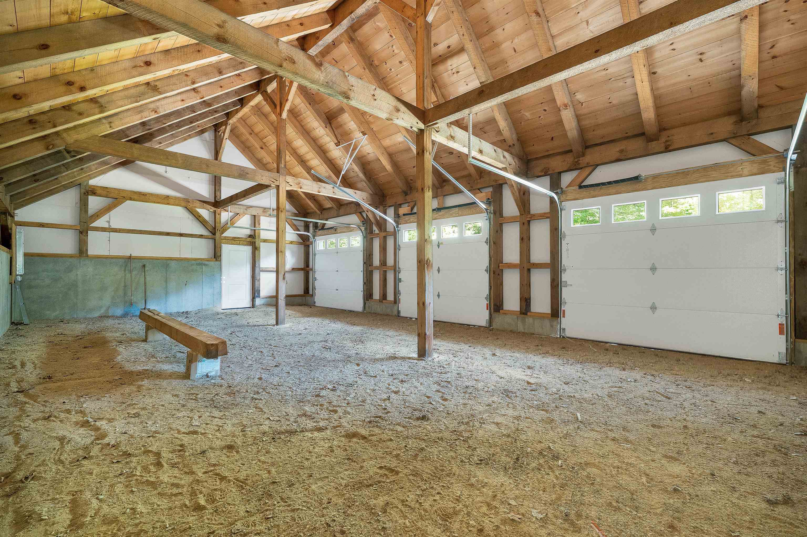 main property photo 43