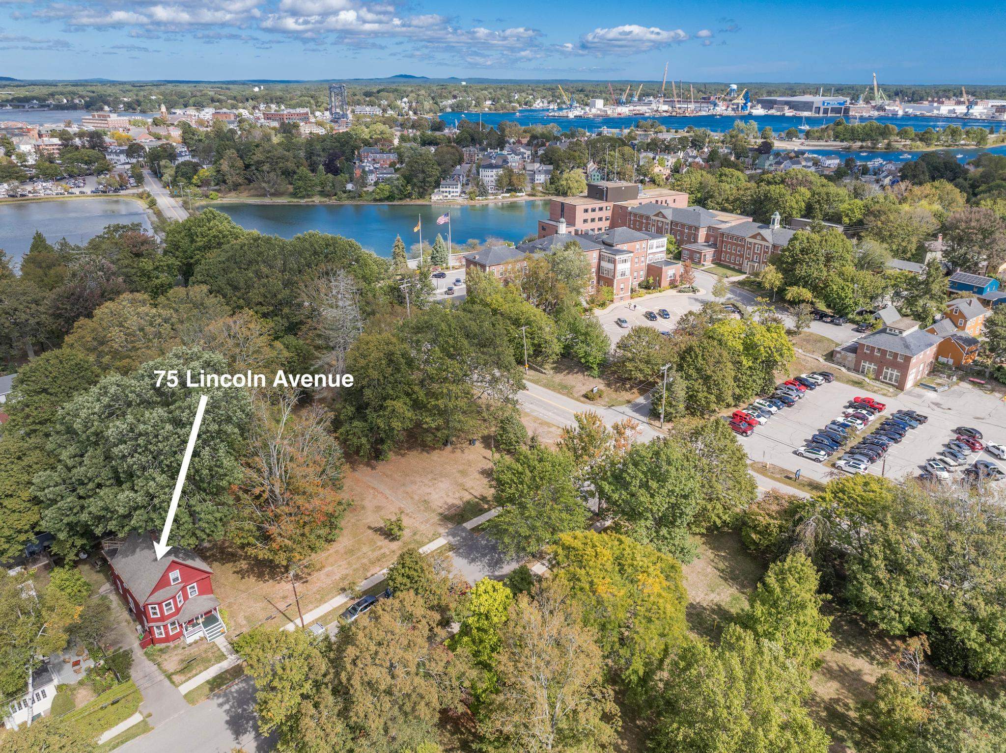 main property photo 14