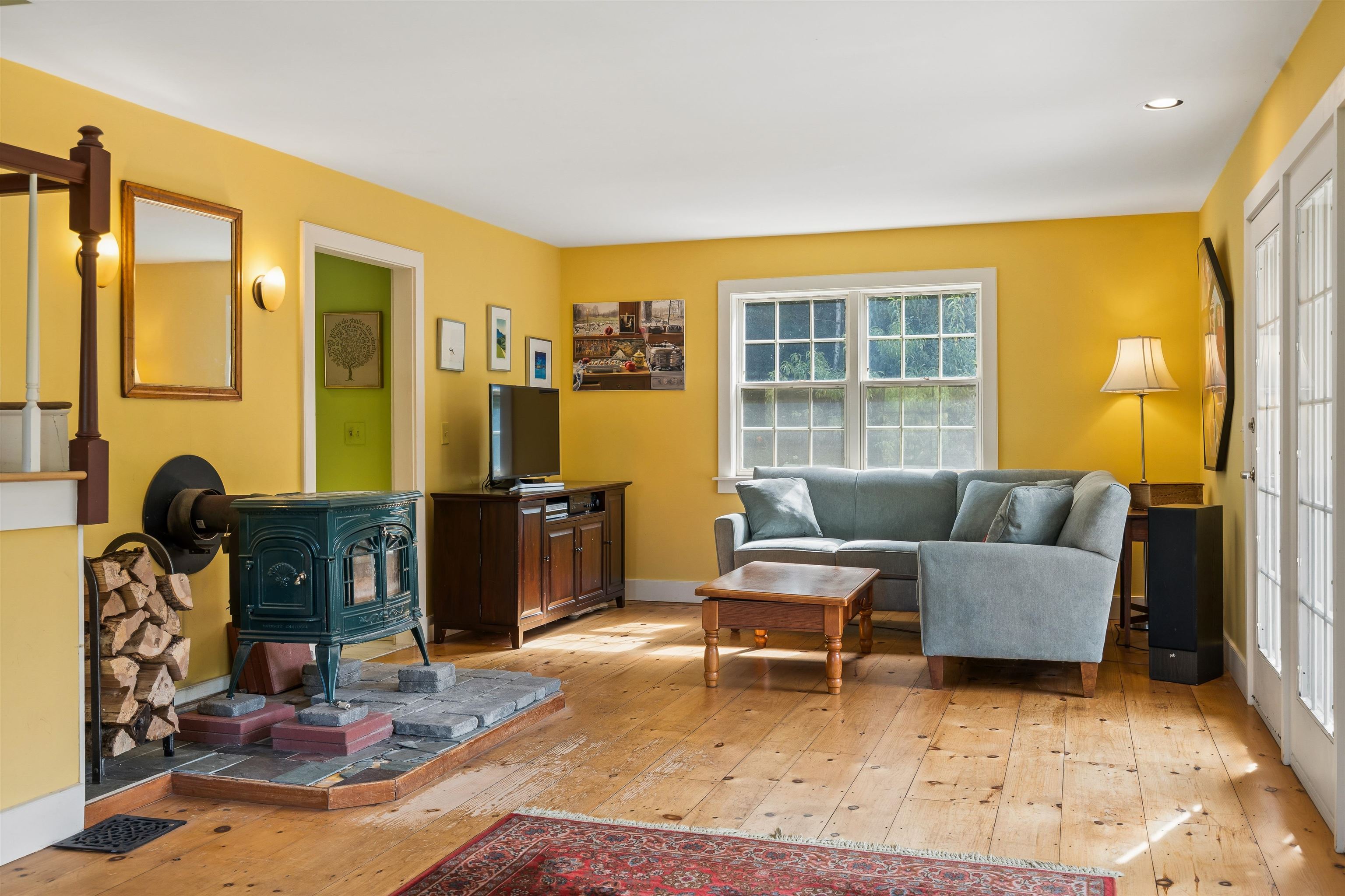 main property photo 12