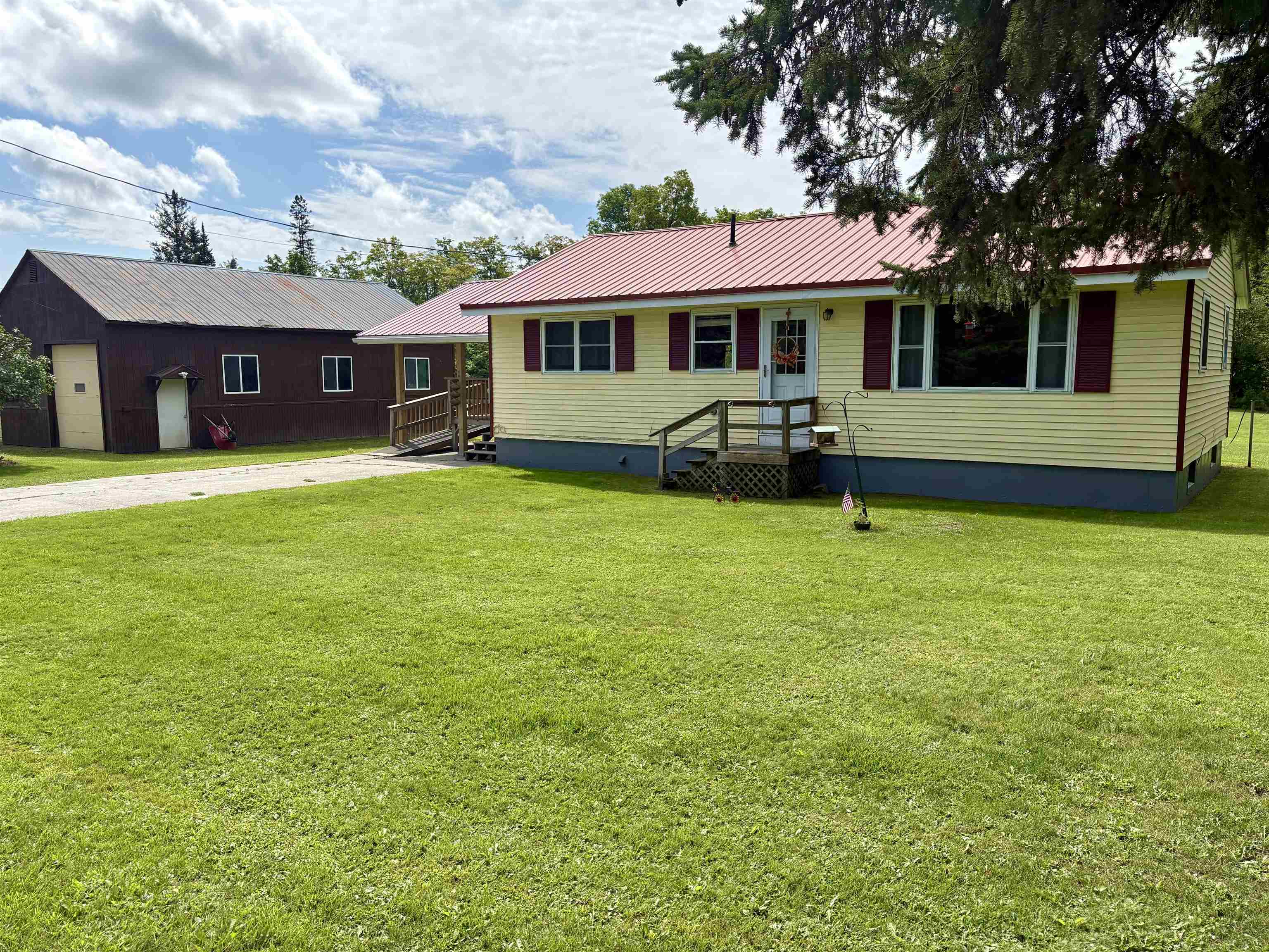 main property photo 3